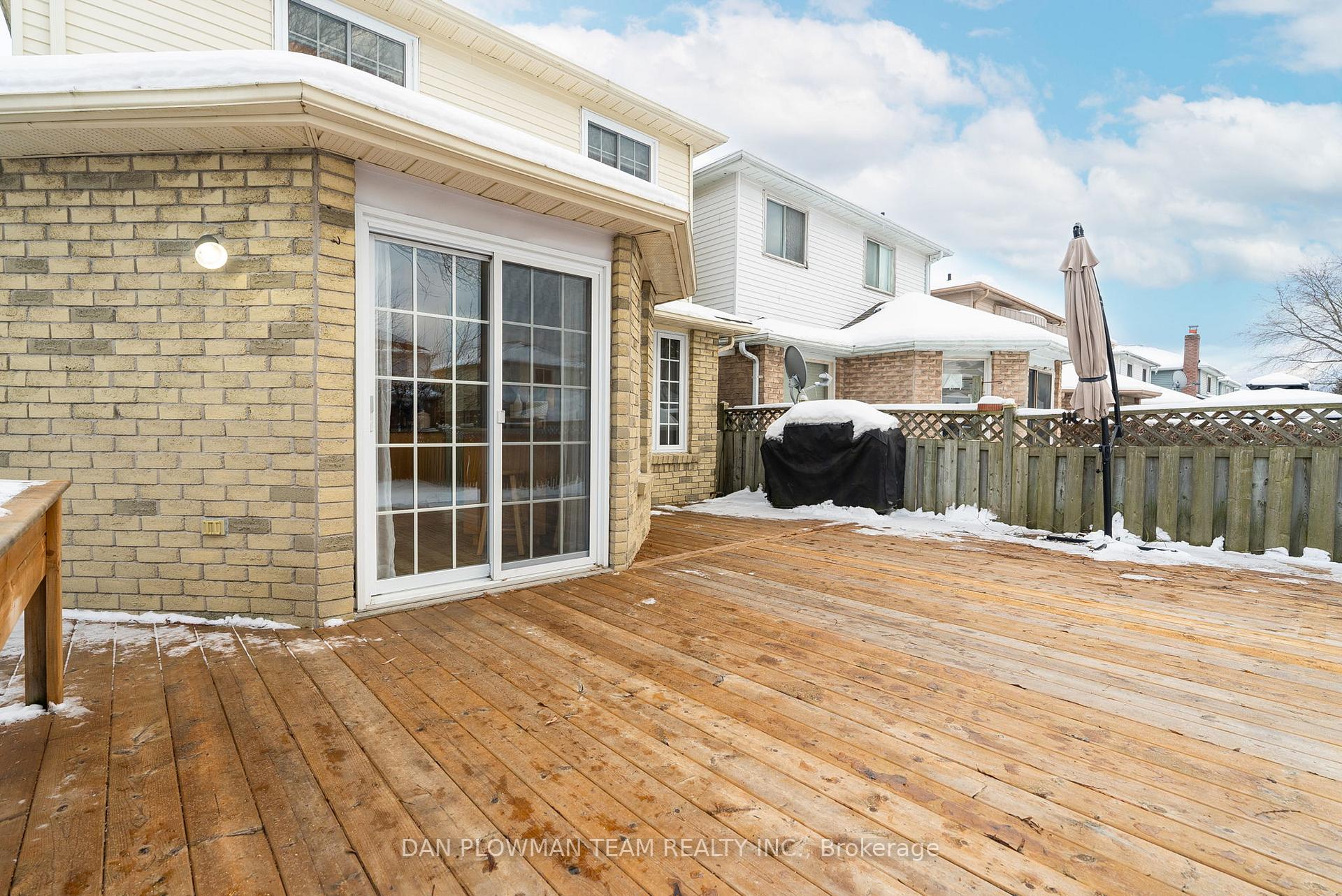 Photo 31 of 174 Adele Crescent, Oshawa, McLaughlin — HOMEH