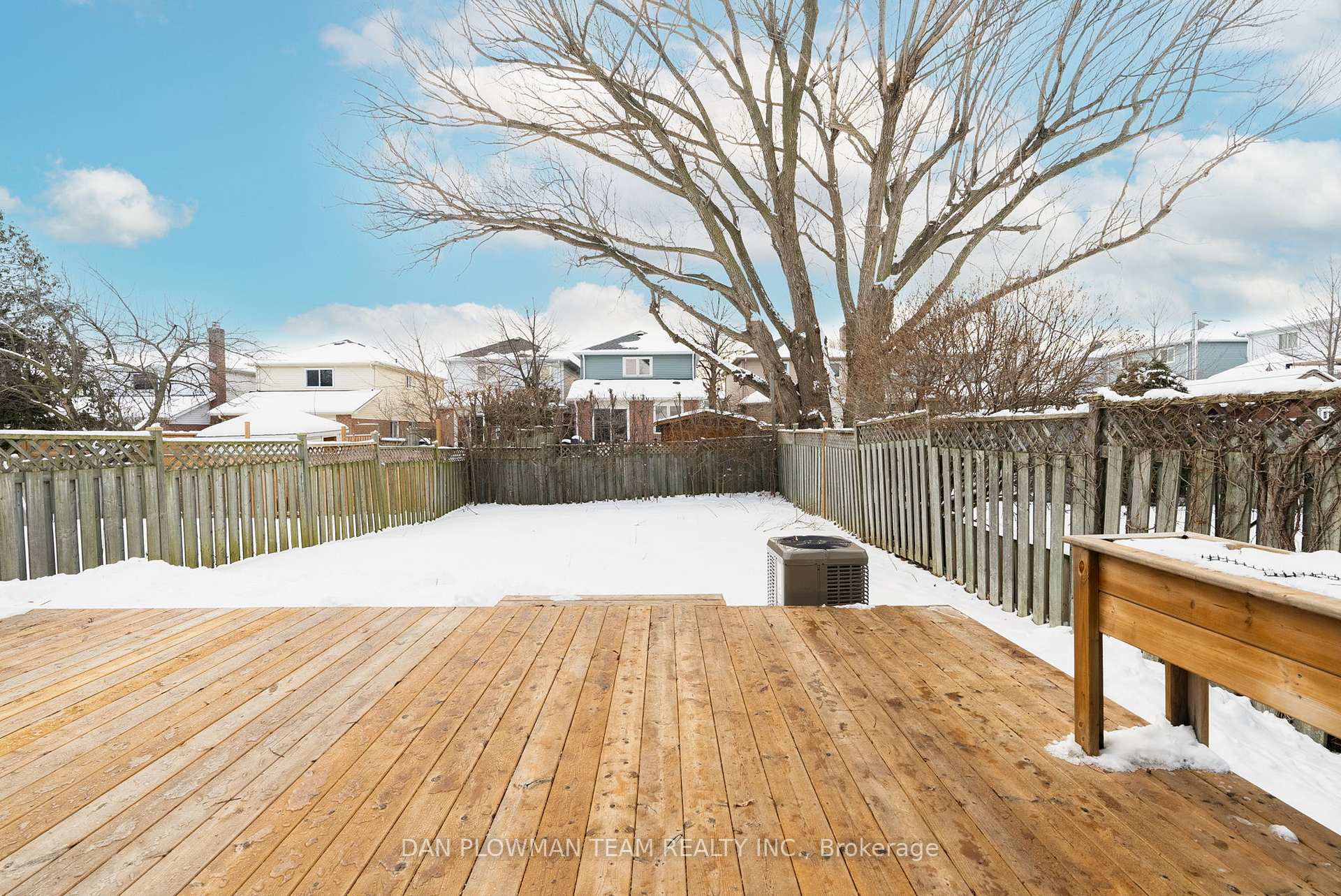 Photo 34 of 174 Adele Crescent, Oshawa, McLaughlin — HOMEH