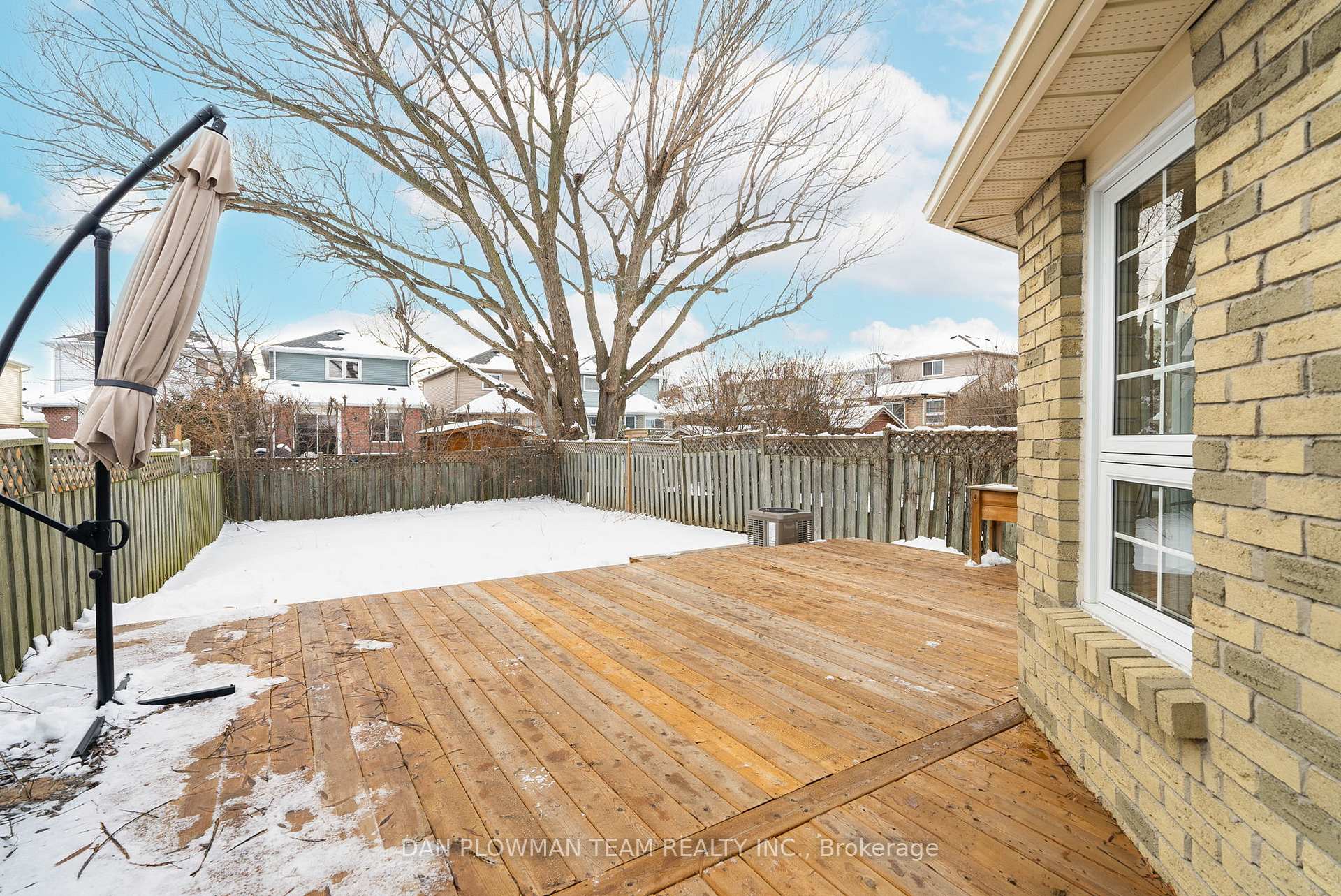 Photo 35 of 174 Adele Crescent, Oshawa, McLaughlin — HOMEH