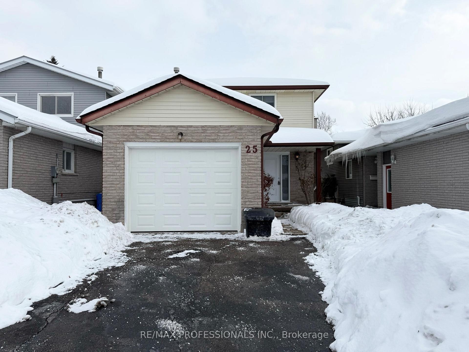 Photo 1 of 25 Windale Crescent, Kitchener — HOMEH