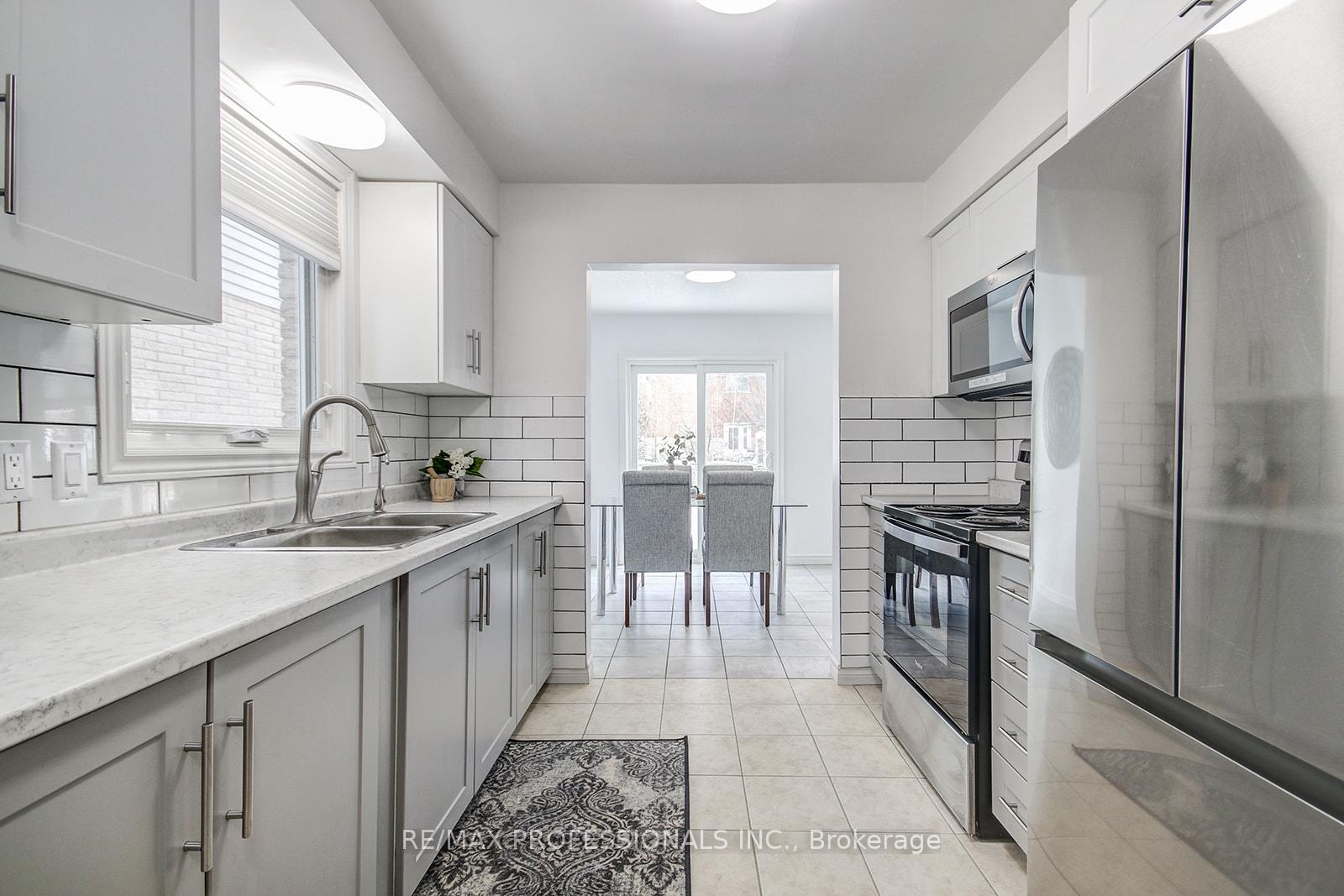 Photo 14 of 25 Windale Crescent, Kitchener — HOMEH