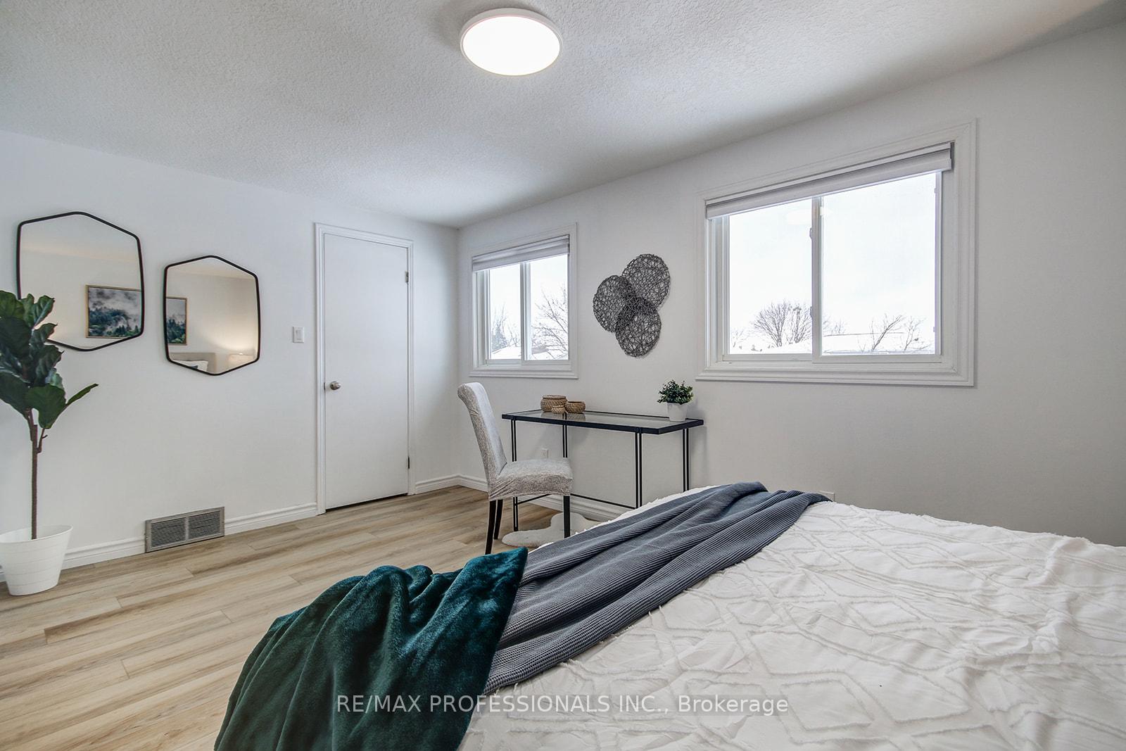 Photo 21 of 25 Windale Crescent, Kitchener — HOMEH
