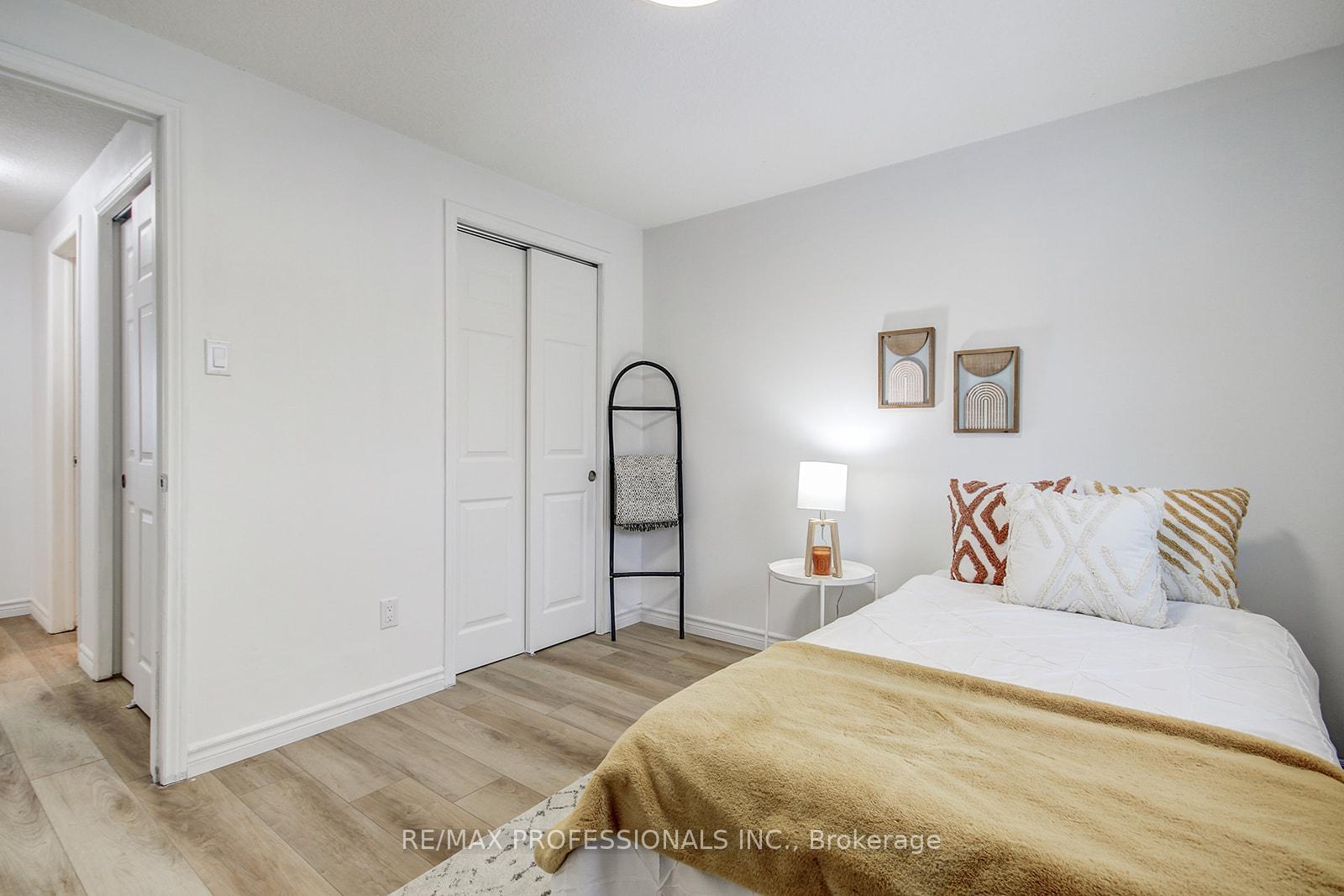 Photo 23 of 25 Windale Crescent, Kitchener — HOMEH