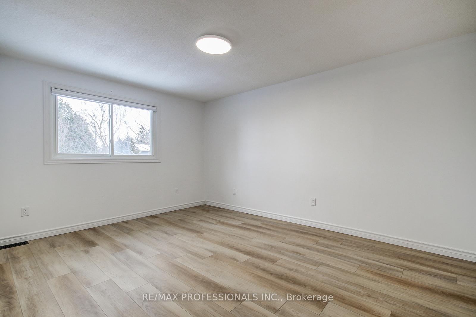 Photo 28 of 25 Windale Crescent, Kitchener — HOMEH