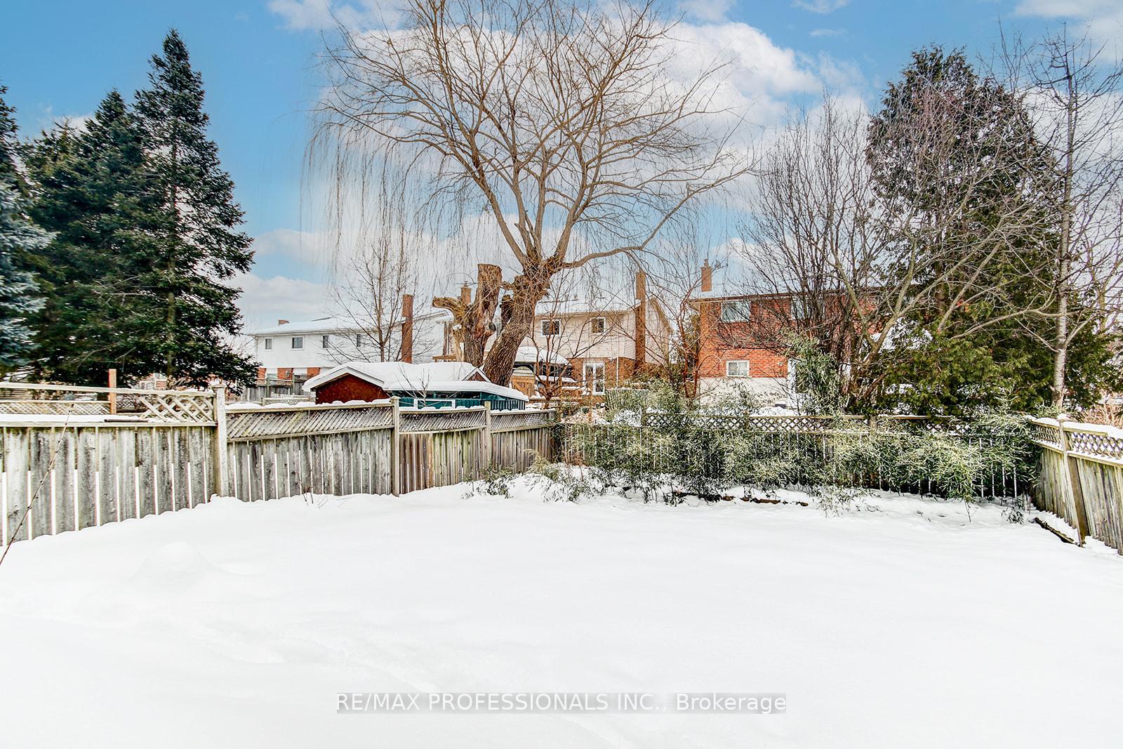 Photo 38 of 25 Windale Crescent, Kitchener — HOMEH