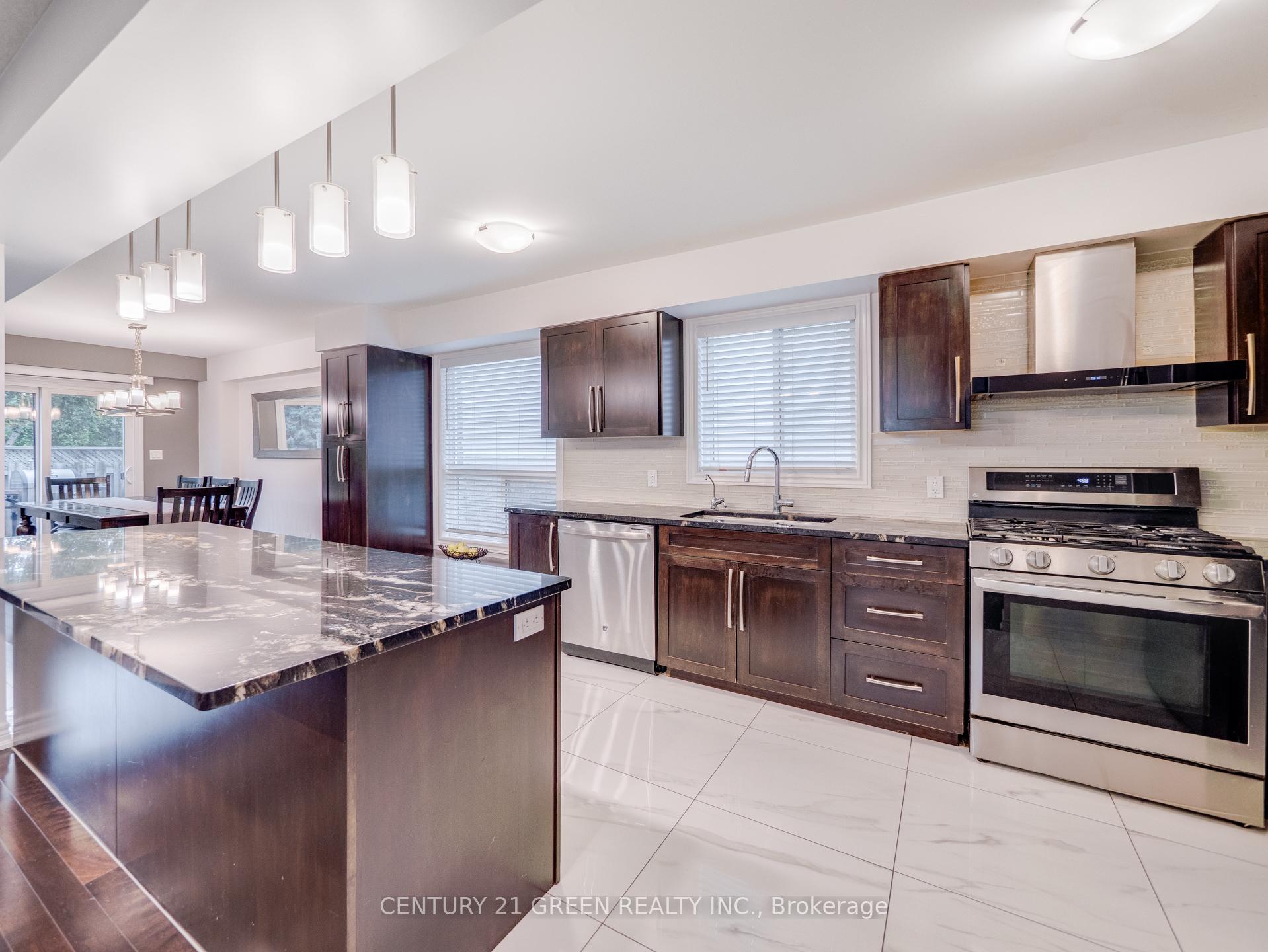 Photo 8 of 172 Melran Drive, Cambridge — HOMEH