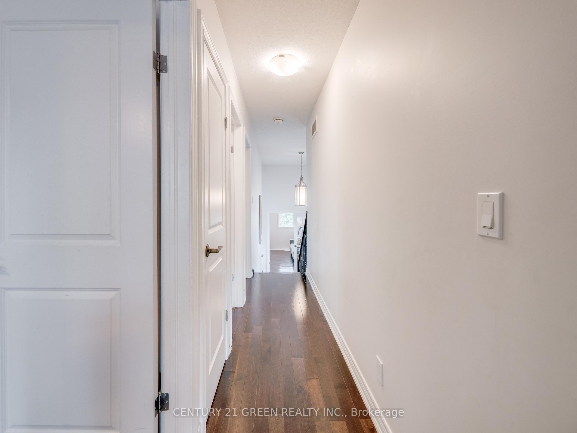 Photo 15 of 172 Melran Drive, Cambridge — HOMEH