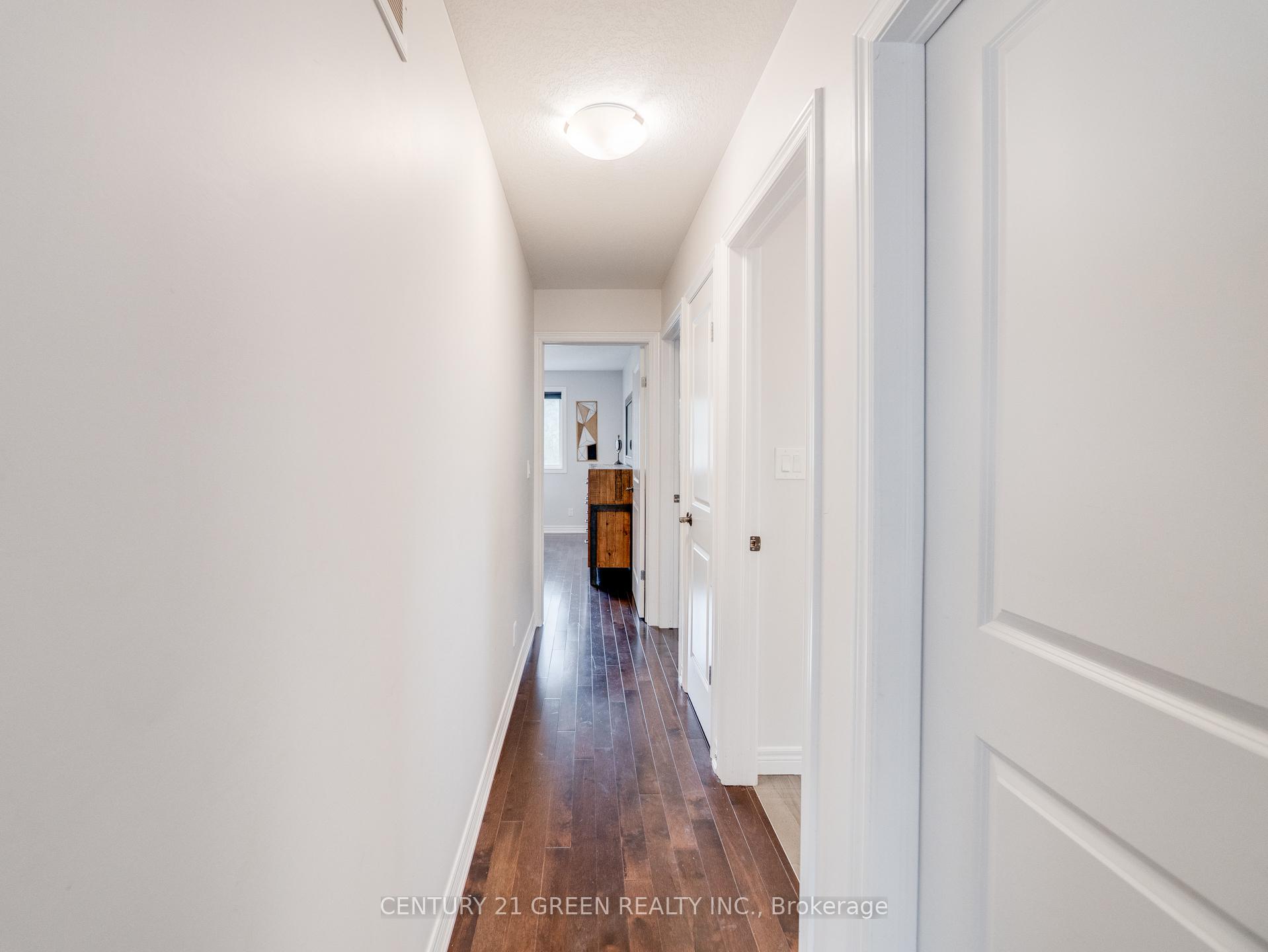 Photo 11 of 172 Melran Drive, Cambridge — HOMEH