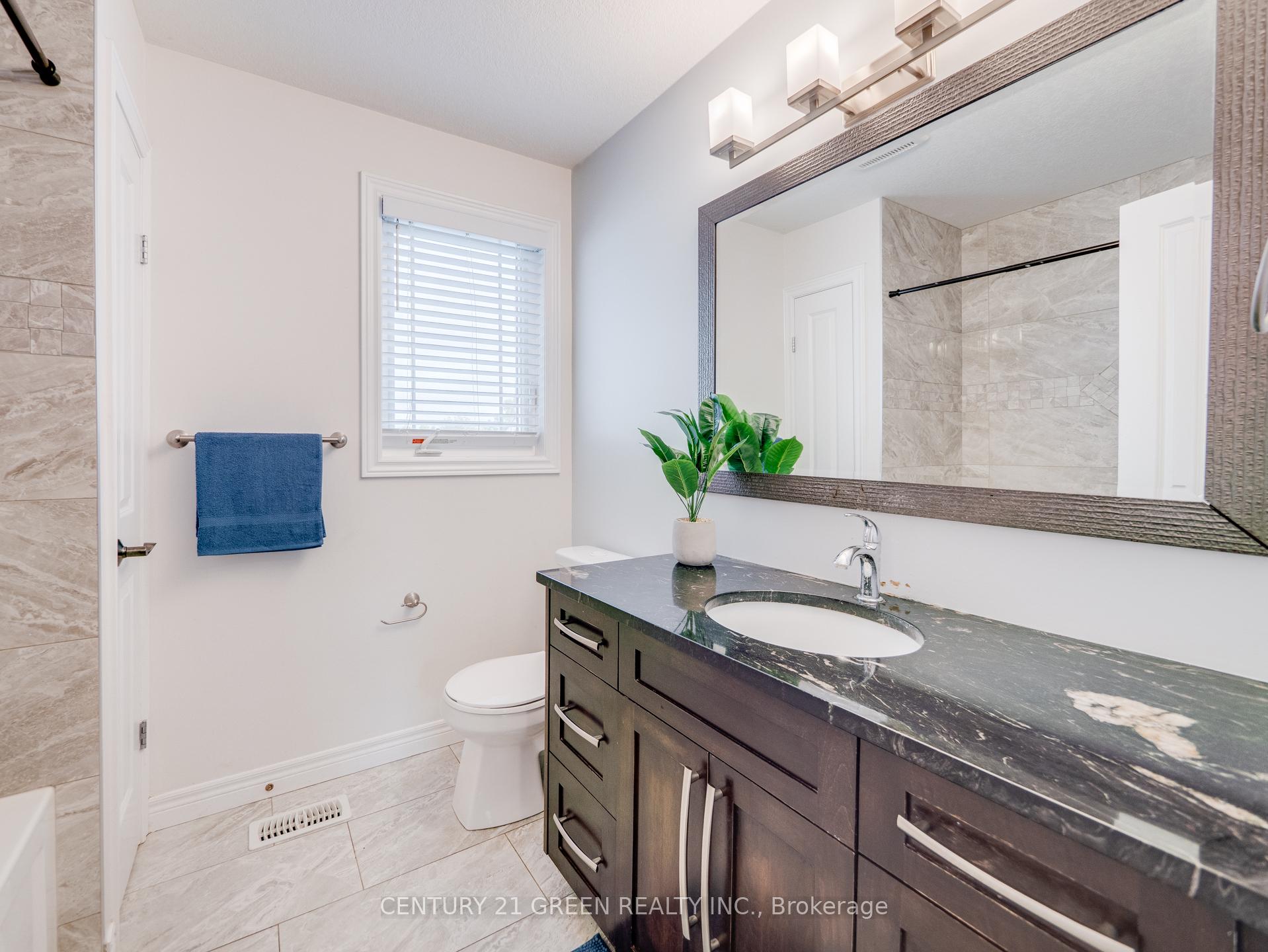 Photo 19 of 172 Melran Drive, Cambridge — HOMEH