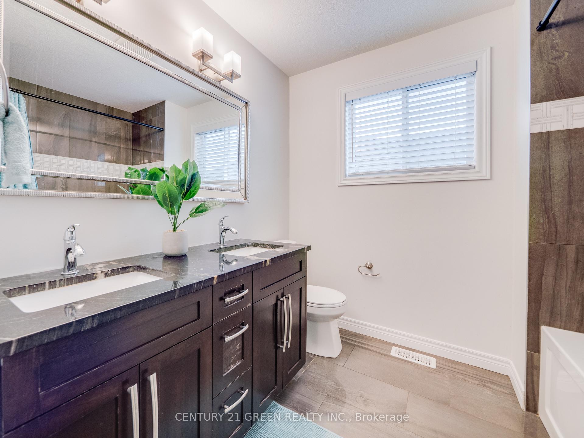 Photo 24 of 172 Melran Drive, Cambridge — HOMEH