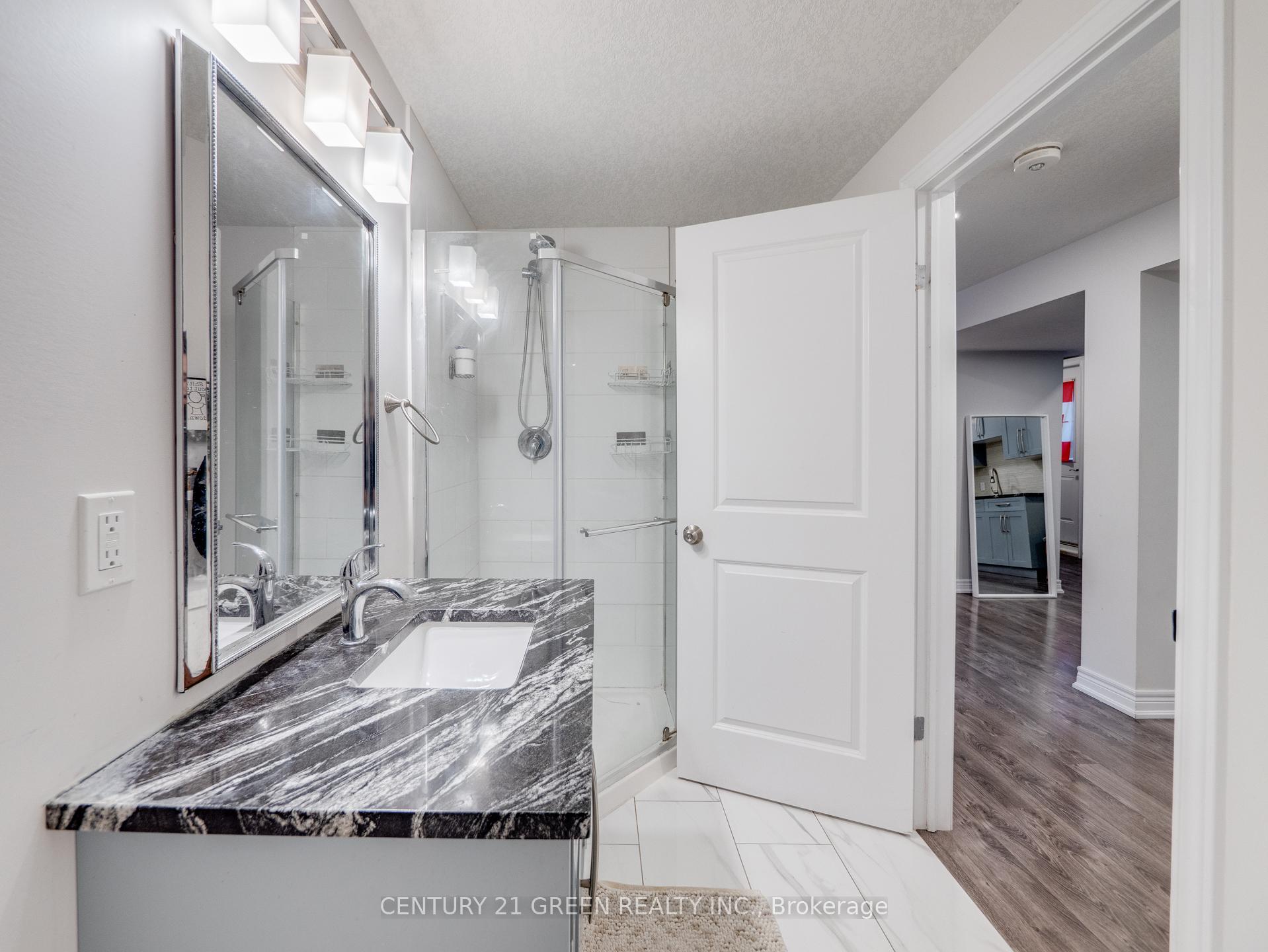 Photo 32 of 172 Melran Drive, Cambridge — HOMEH