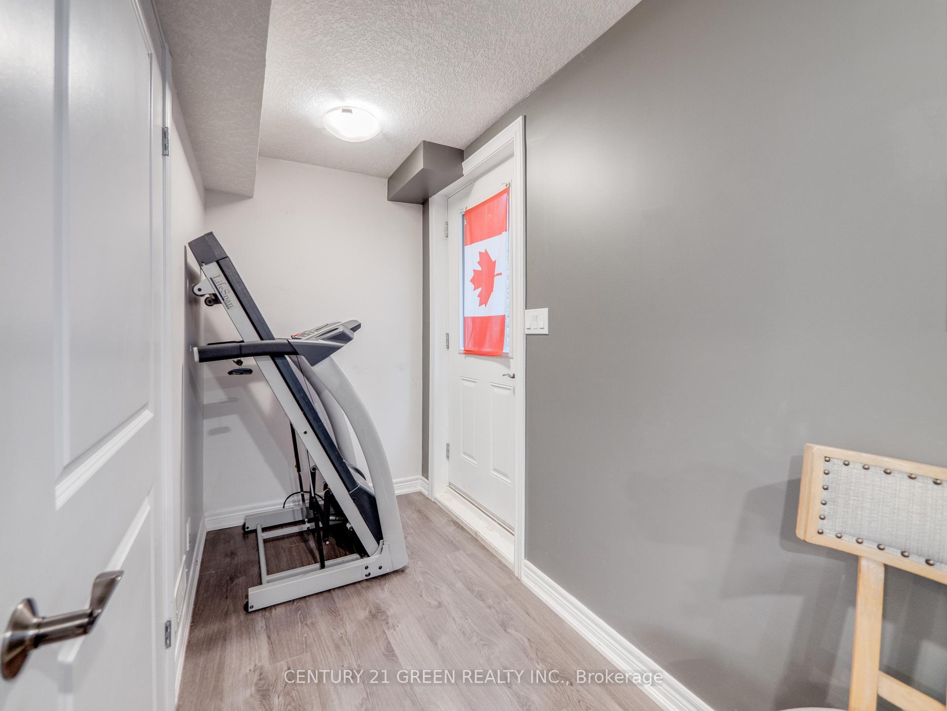 Photo 27 of 172 Melran Drive, Cambridge — HOMEH