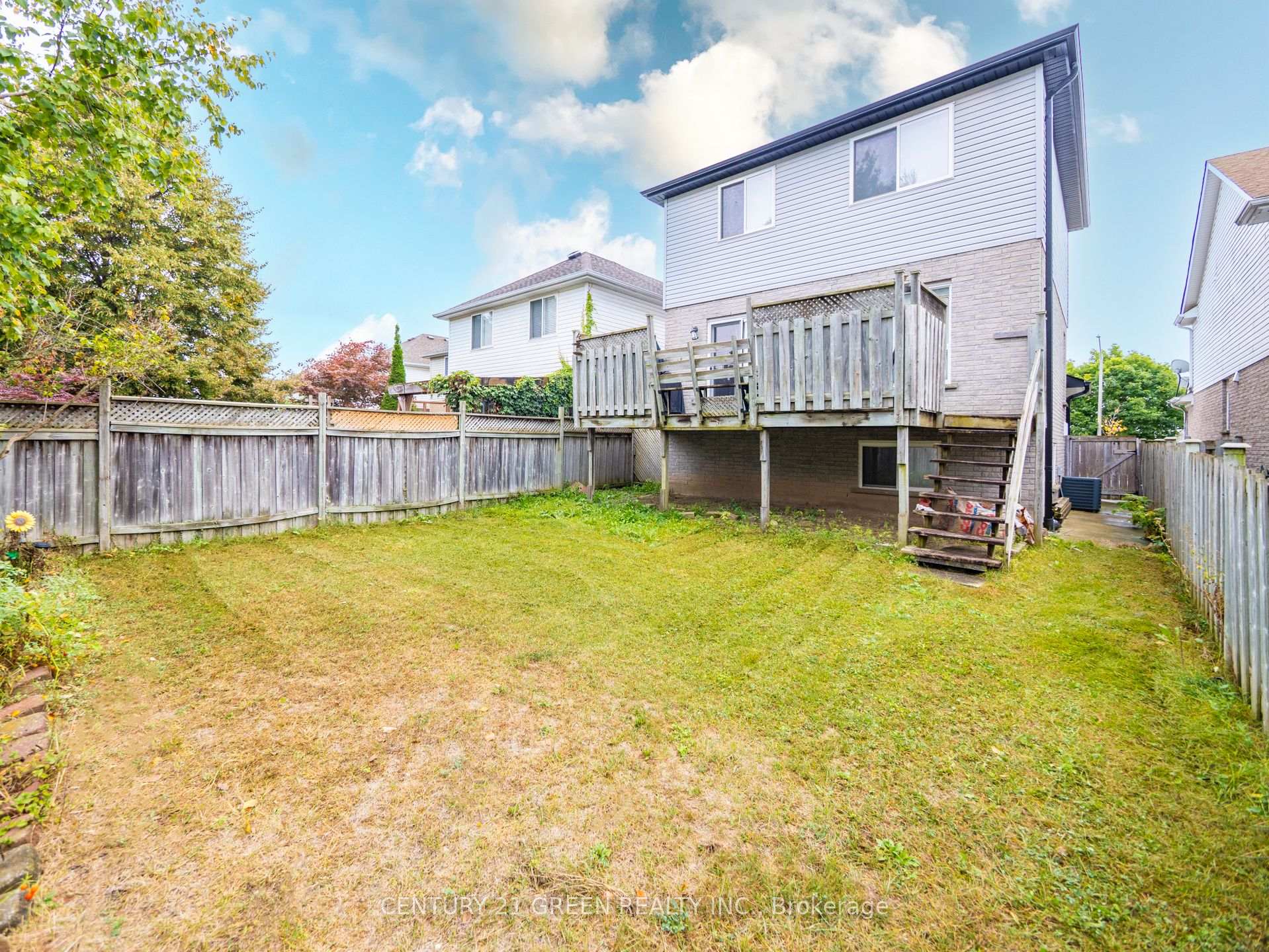 Photo 36 of 172 Melran Drive, Cambridge — HOMEH