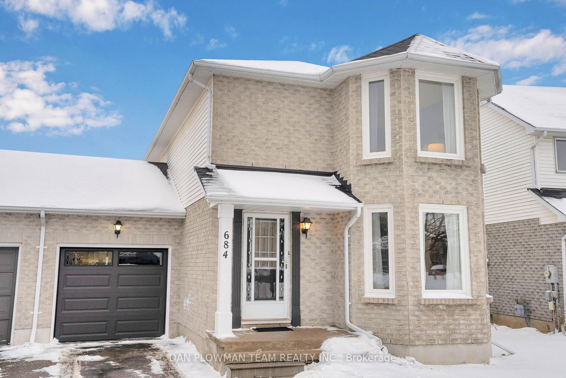 Photo 9 of 684 Elderberry Drive, Oshawa, Pinecrest — HOMEH