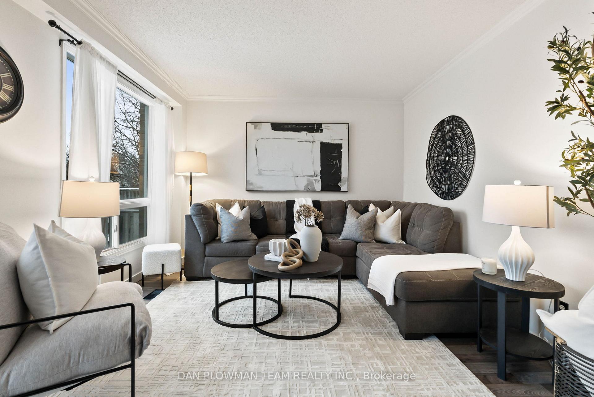 Photo 13 of 684 Elderberry Drive, Oshawa, Pinecrest — HOMEH