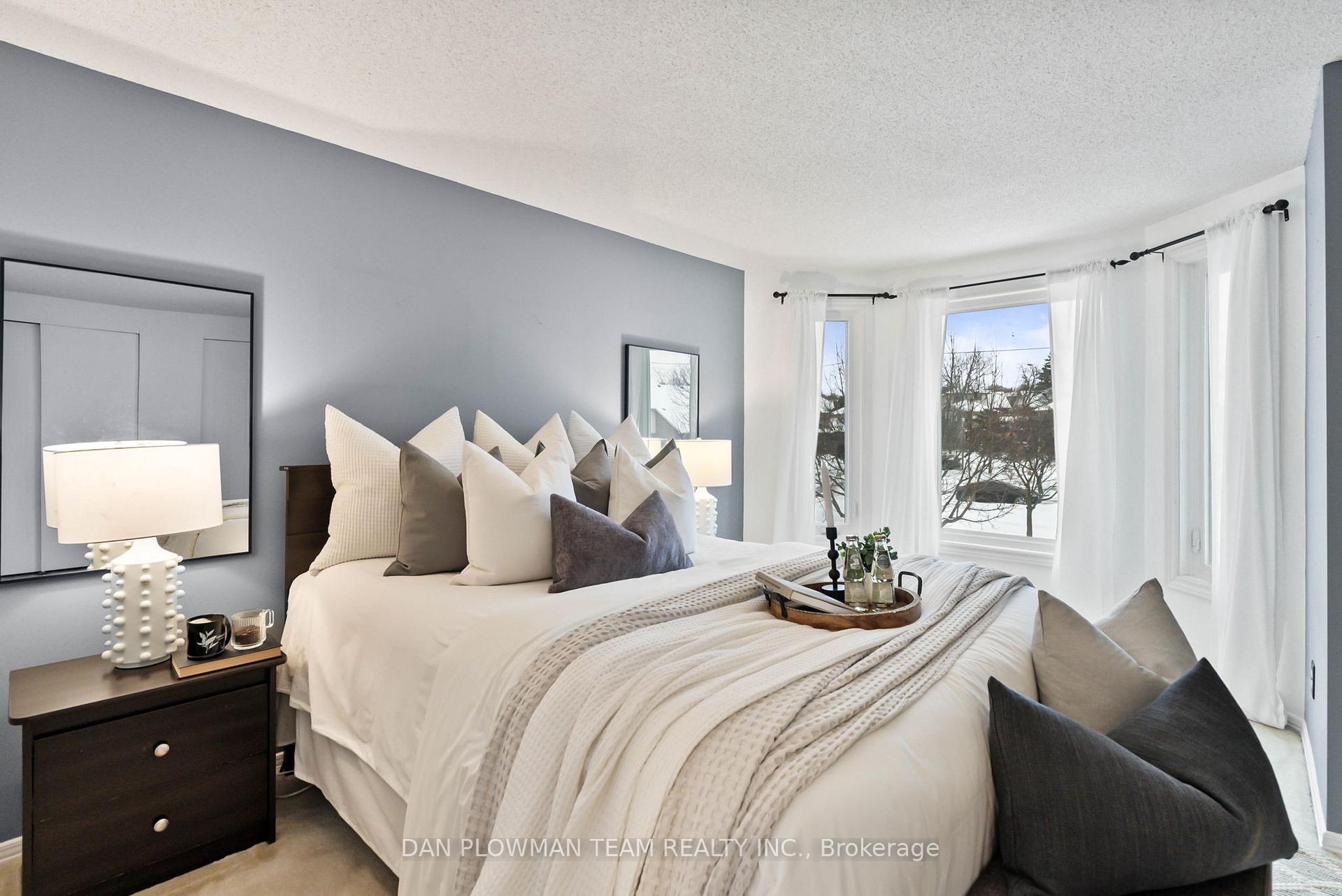 Photo 12 of 684 Elderberry Drive, Oshawa, Pinecrest — HOMEH