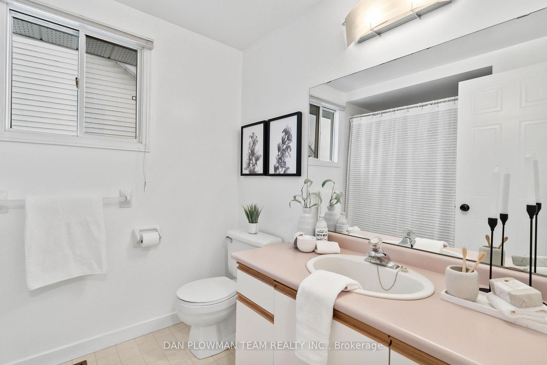 Photo 22 of 684 Elderberry Drive, Oshawa, Pinecrest — HOMEH
