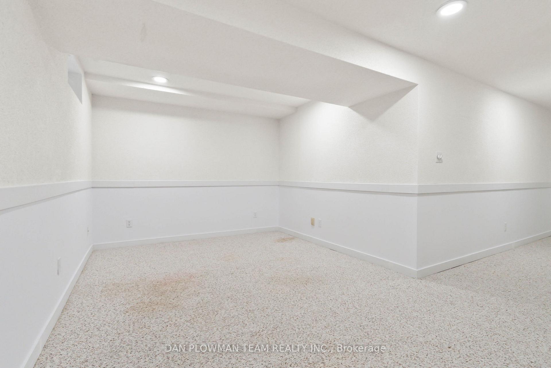 Photo 27 of 684 Elderberry Drive, Oshawa, Pinecrest — HOMEH