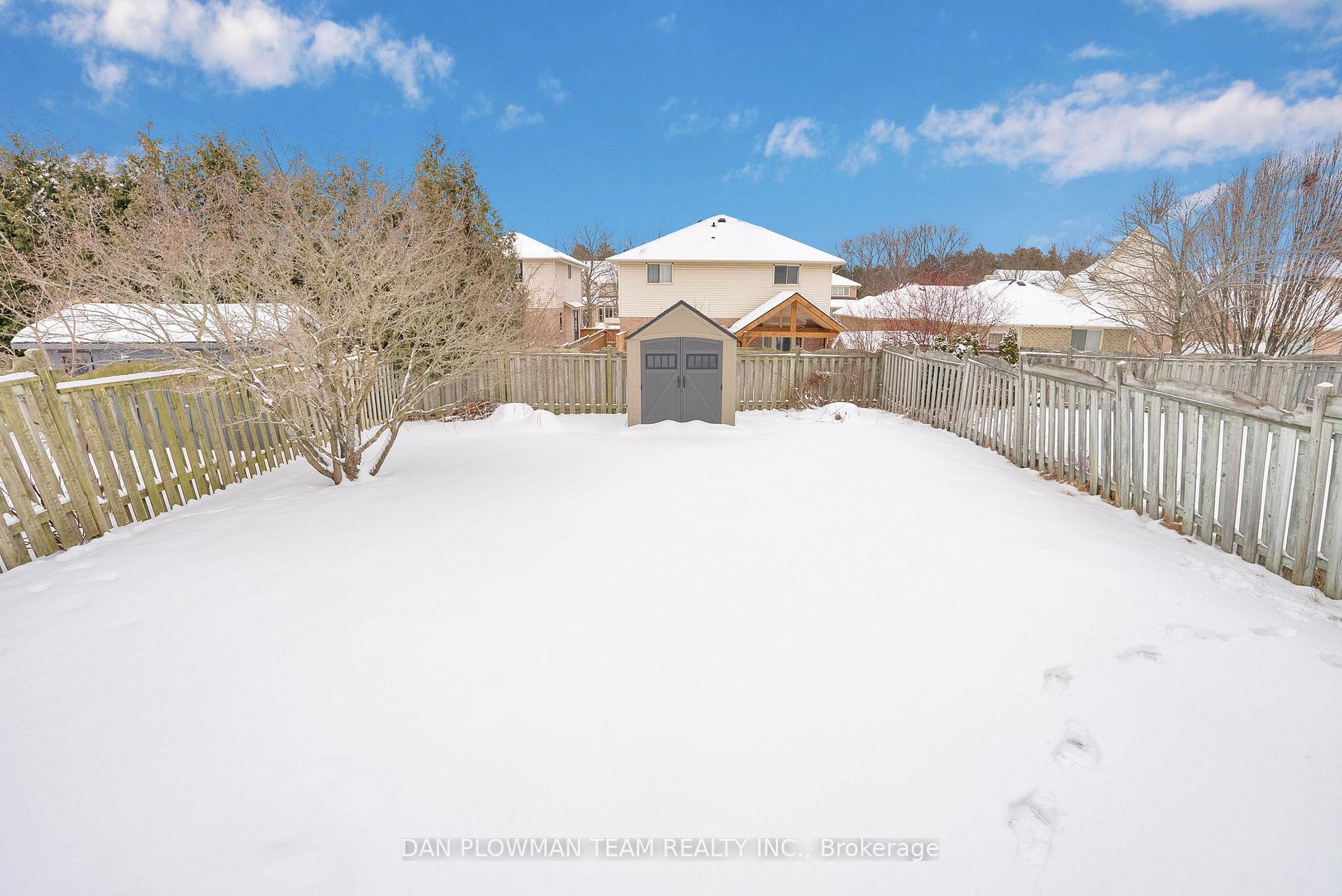 Photo 28 of 684 Elderberry Drive, Oshawa, Pinecrest — HOMEH