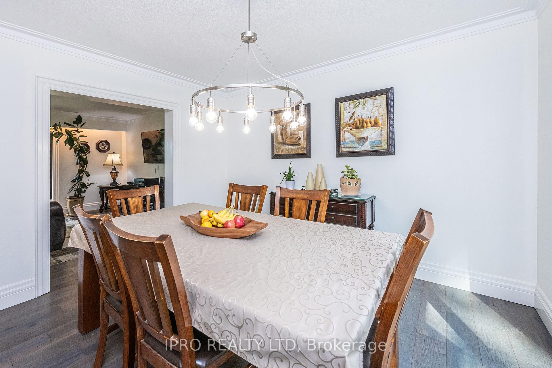 Photo 19 of 6845 19th Side Road, King, Schomberg — HOMEH