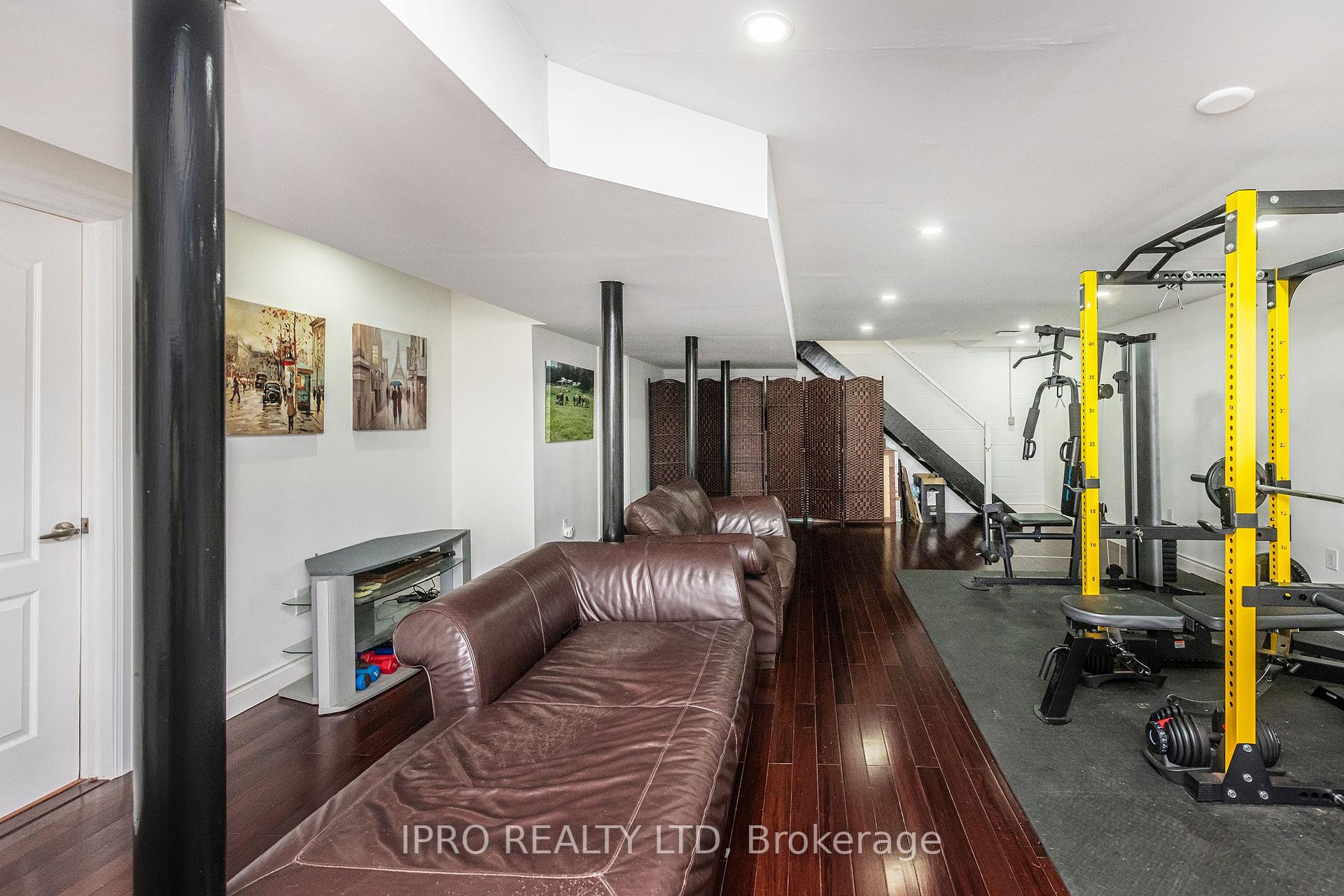 Photo 25 of 6845 19th Side Road, King, Schomberg — HOMEH