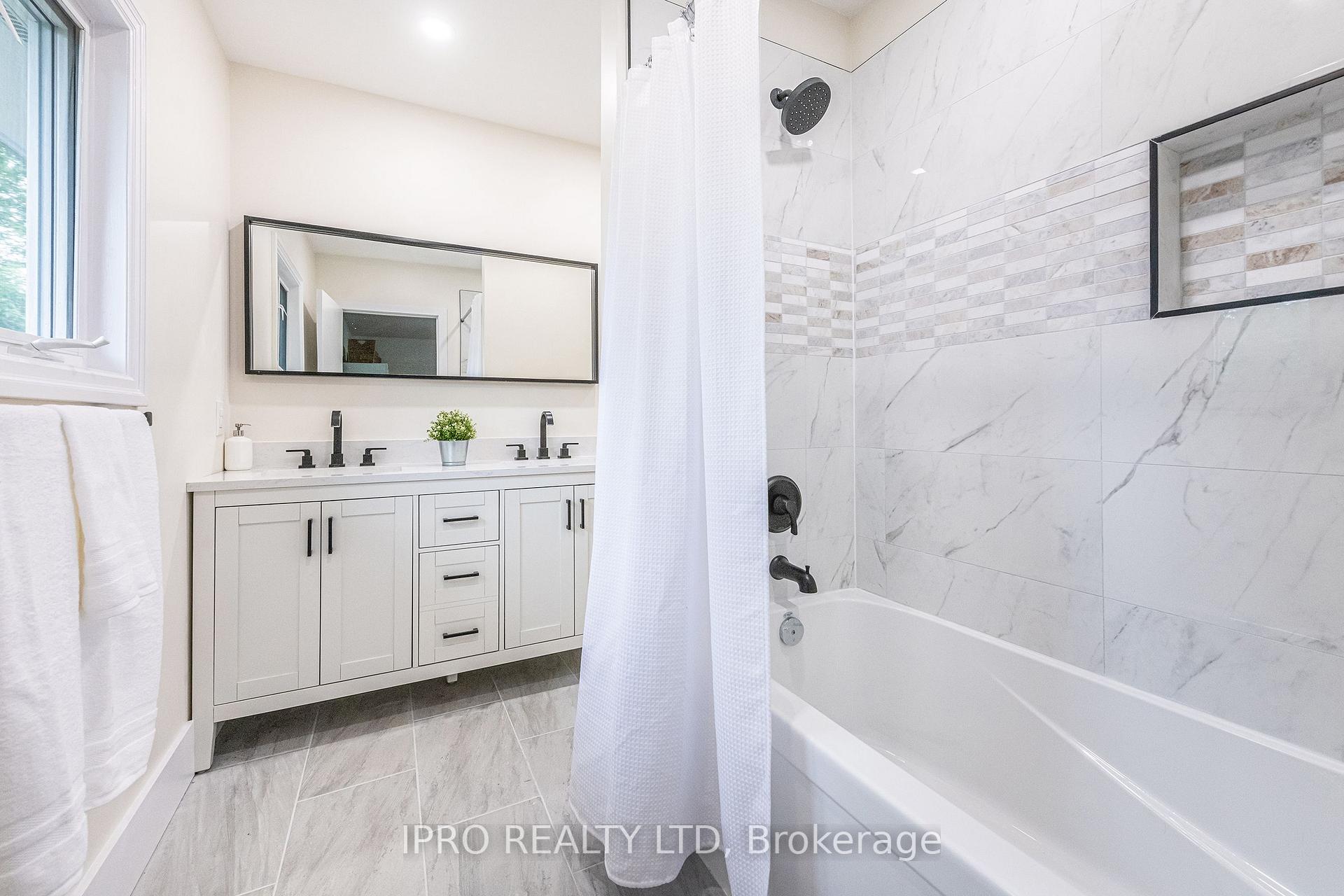 Photo 23 of 6845 19th Side Road, King, Schomberg — HOMEH