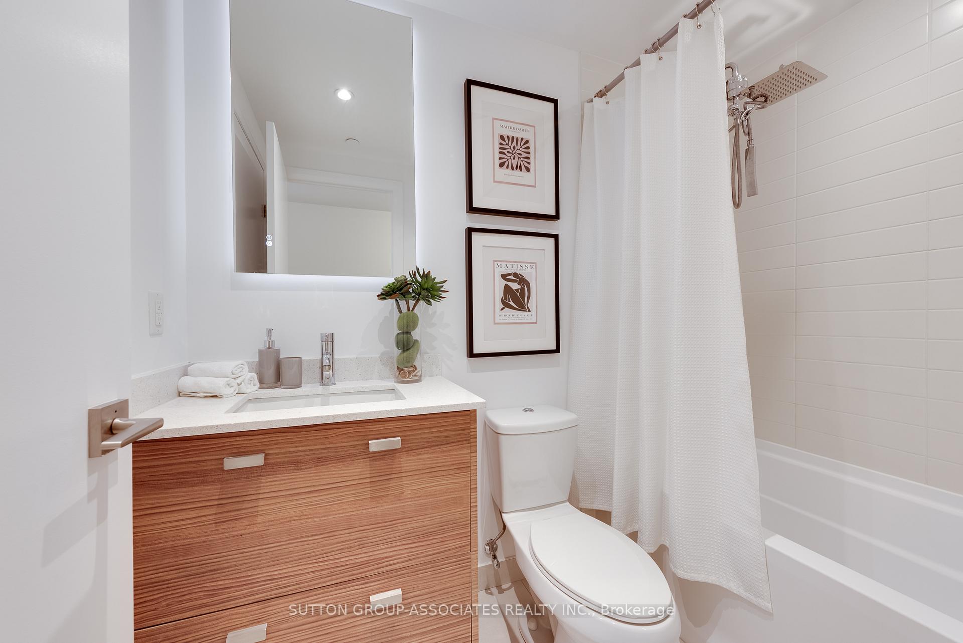 Photo 10 of Unit 413, 835 St Clair Avenue W, Toronto, Wychwood — HOMEH