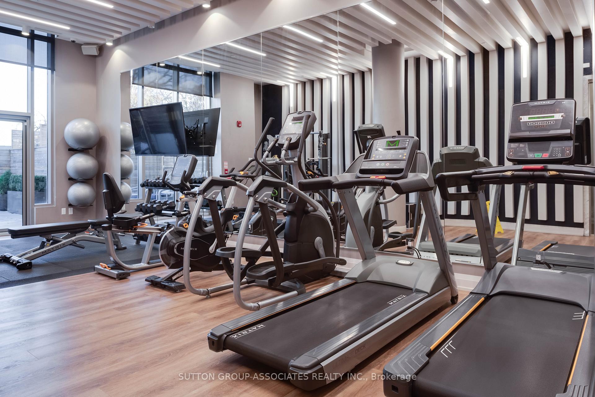Photo 18 of Unit 413, 835 St Clair Avenue W, Toronto, Wychwood — HOMEH