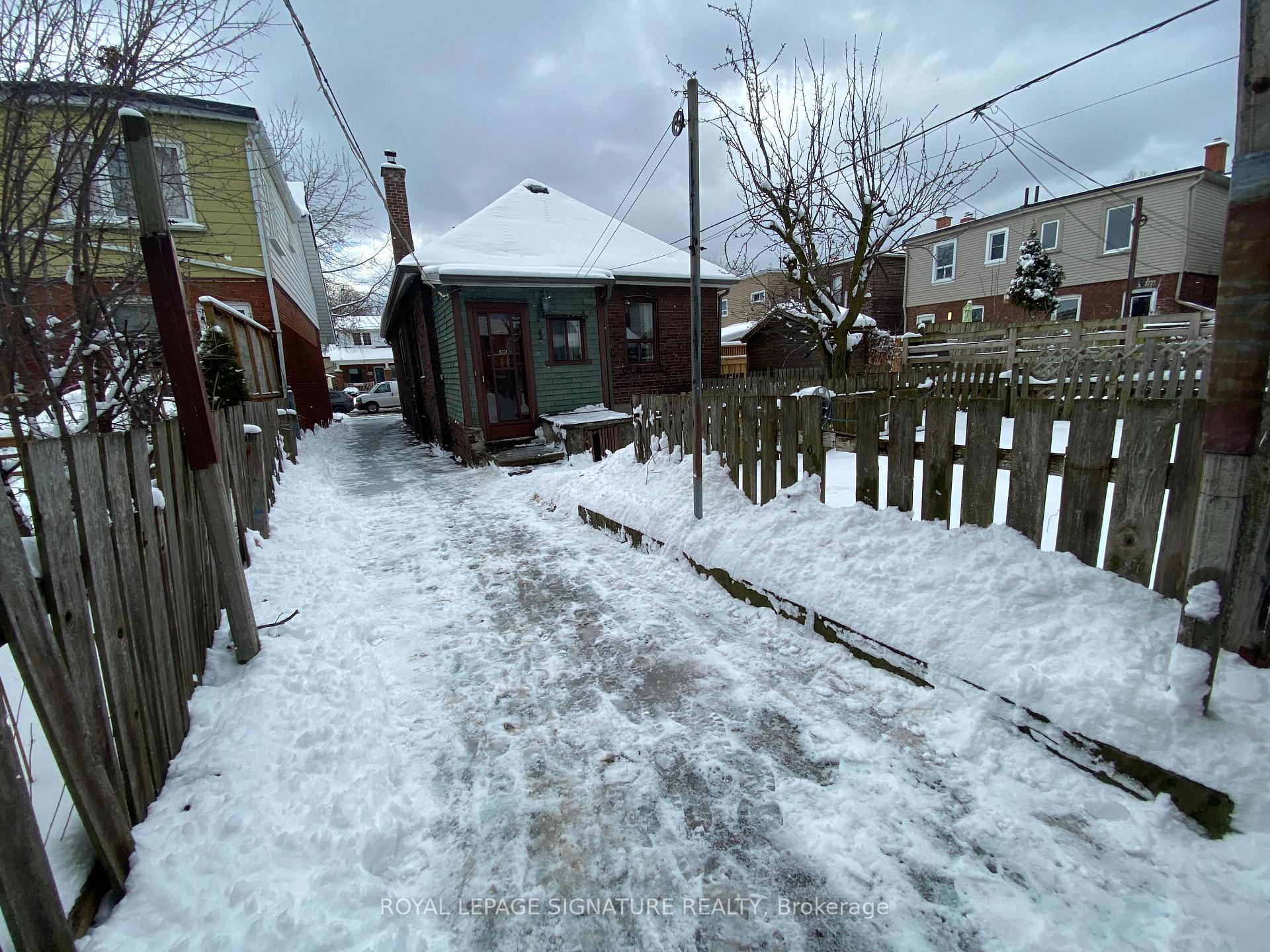 Photo 5 of 596 Milverton Boulevard, Toronto, Danforth — HOMEH