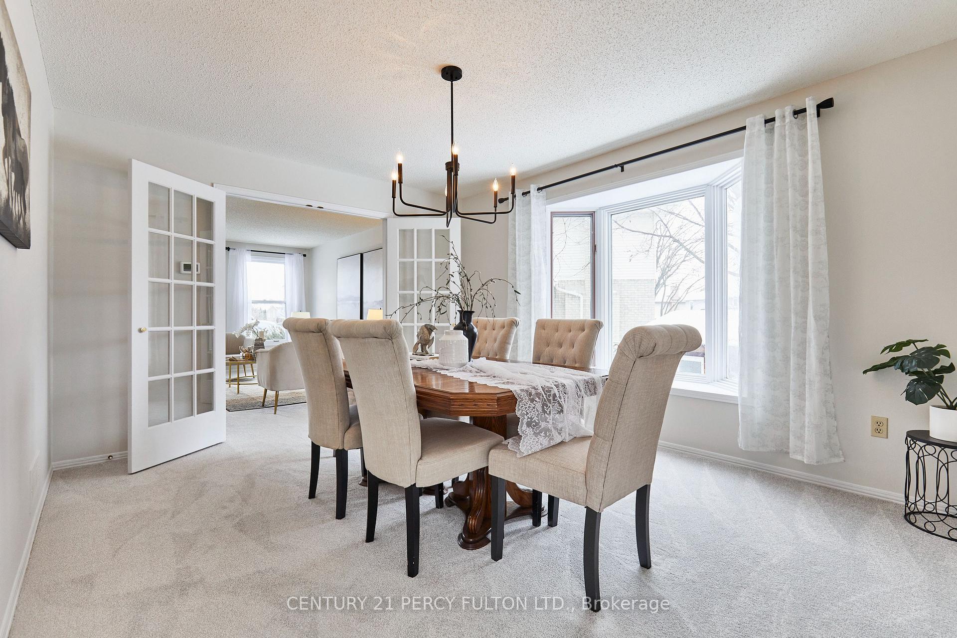 Photo 15 of 111 Foxhunt Trail, Clarington, Courtice — HOMEH
