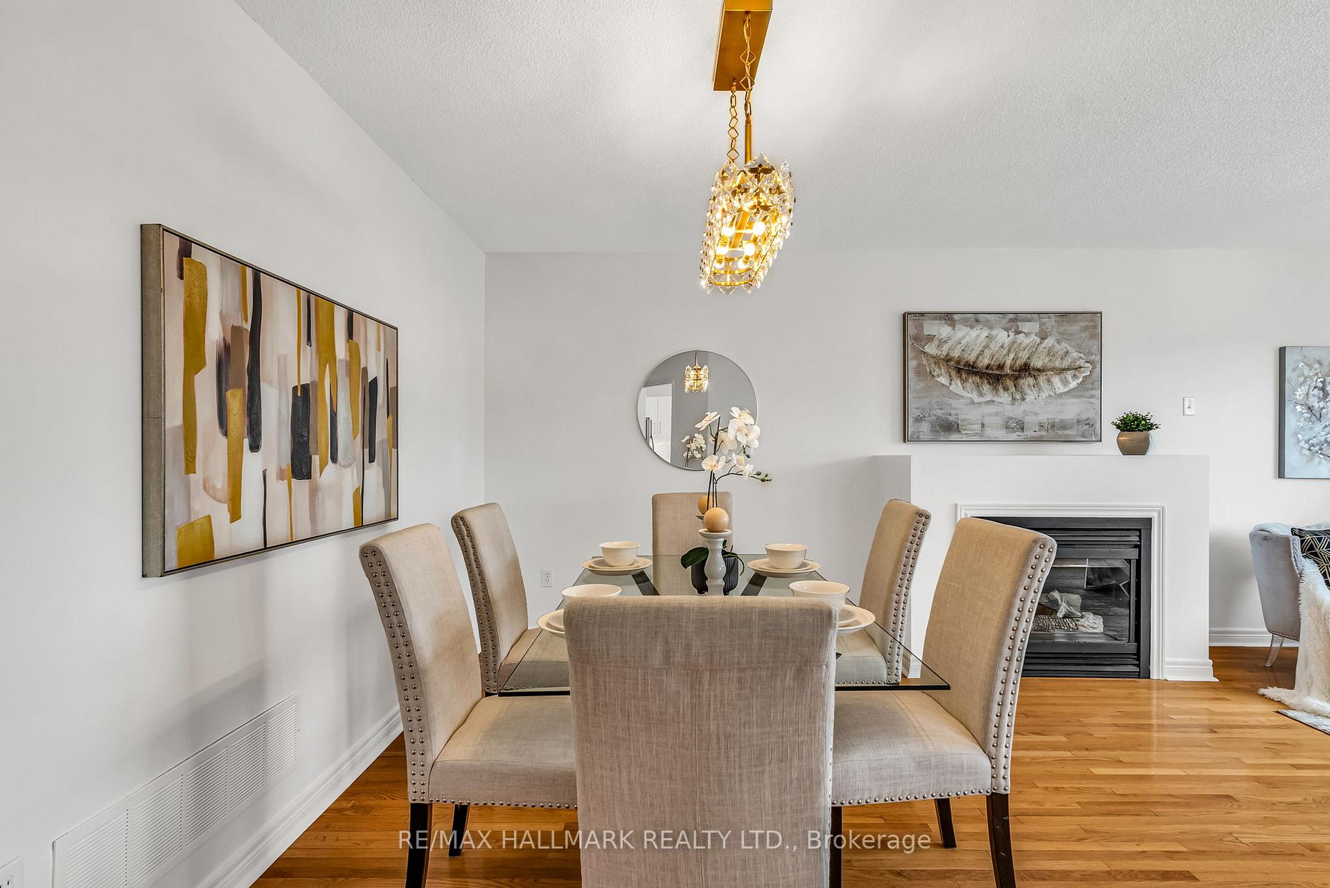 Photo 12 of 79 Aventura Crescent, Vaughan, Sonoma Heights — HOMEH