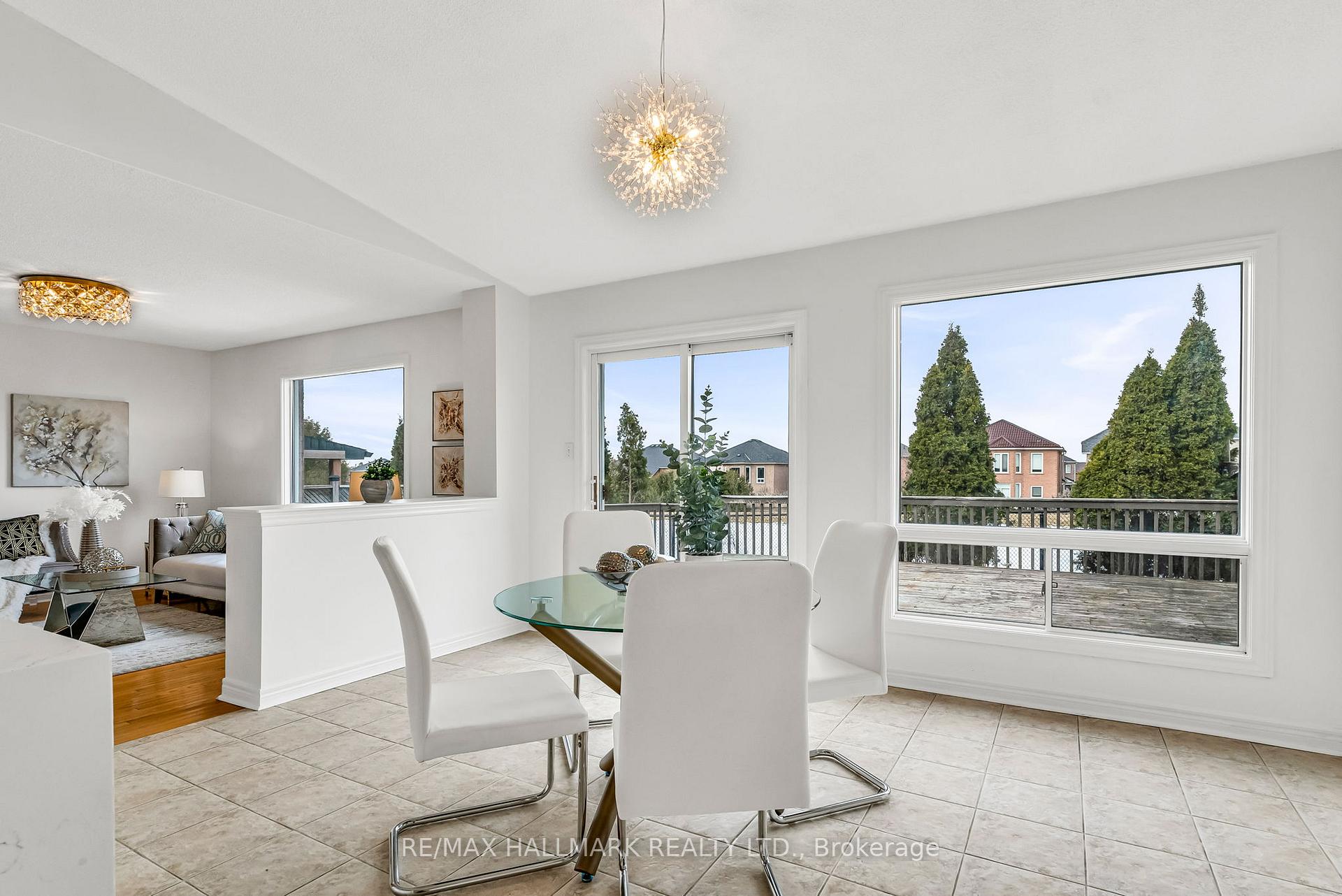 Photo 15 of 79 Aventura Crescent, Vaughan, Sonoma Heights — HOMEH