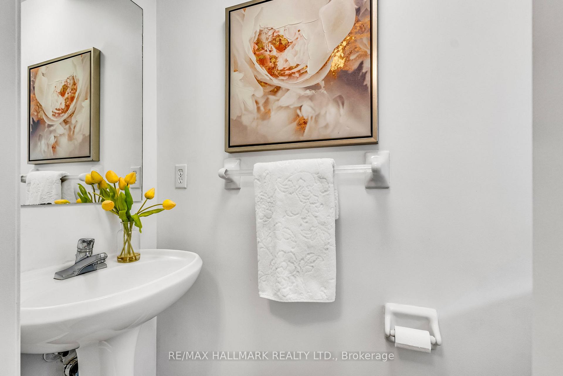 Photo 18 of 79 Aventura Crescent, Vaughan, Sonoma Heights — HOMEH