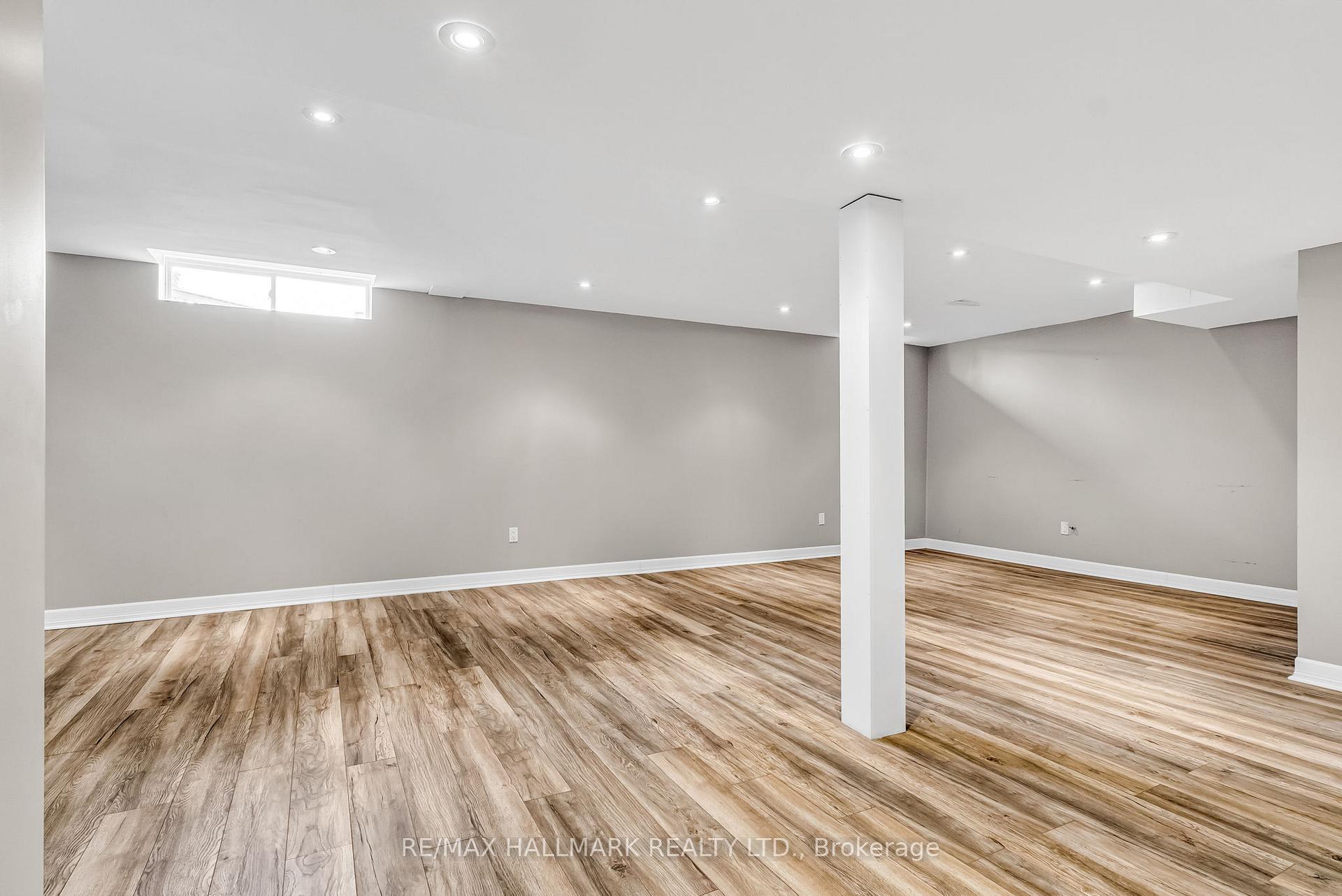 Photo 40 of 79 Aventura Crescent, Vaughan, Sonoma Heights — HOMEH