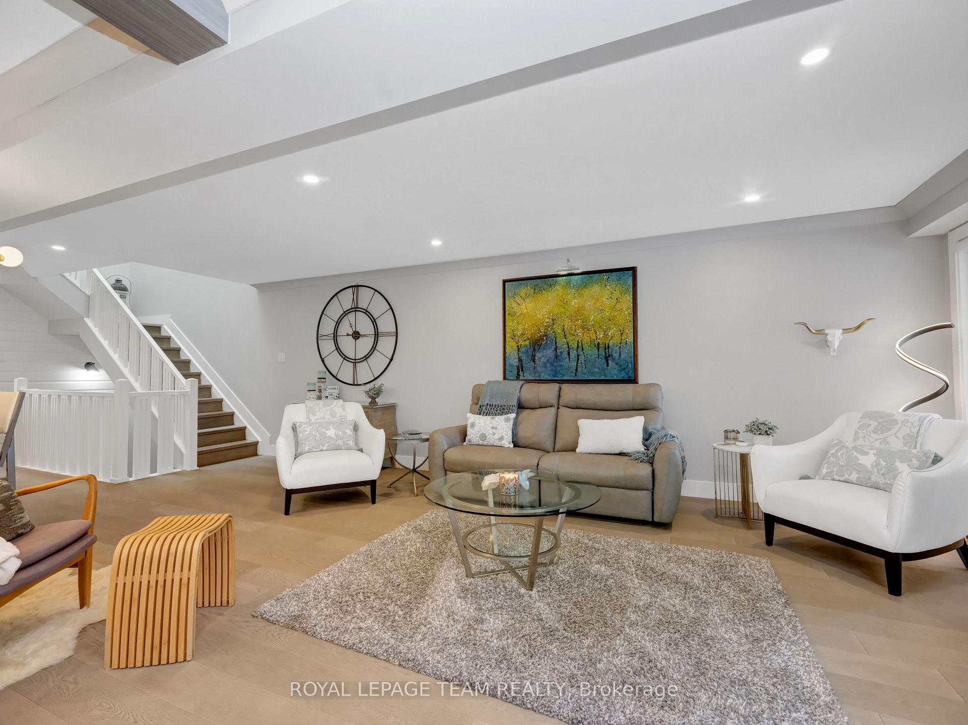 Photo 4 of 107 Dalecroft Crescent, Ottawa, Centrepointe — HOMEH