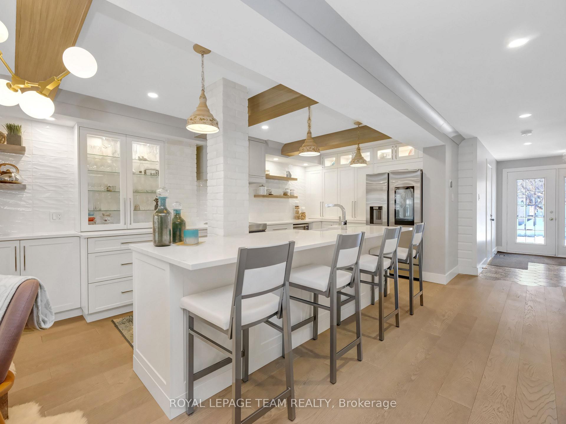 Photo 16 of 107 Dalecroft Crescent, Ottawa, Centrepointe — HOMEH