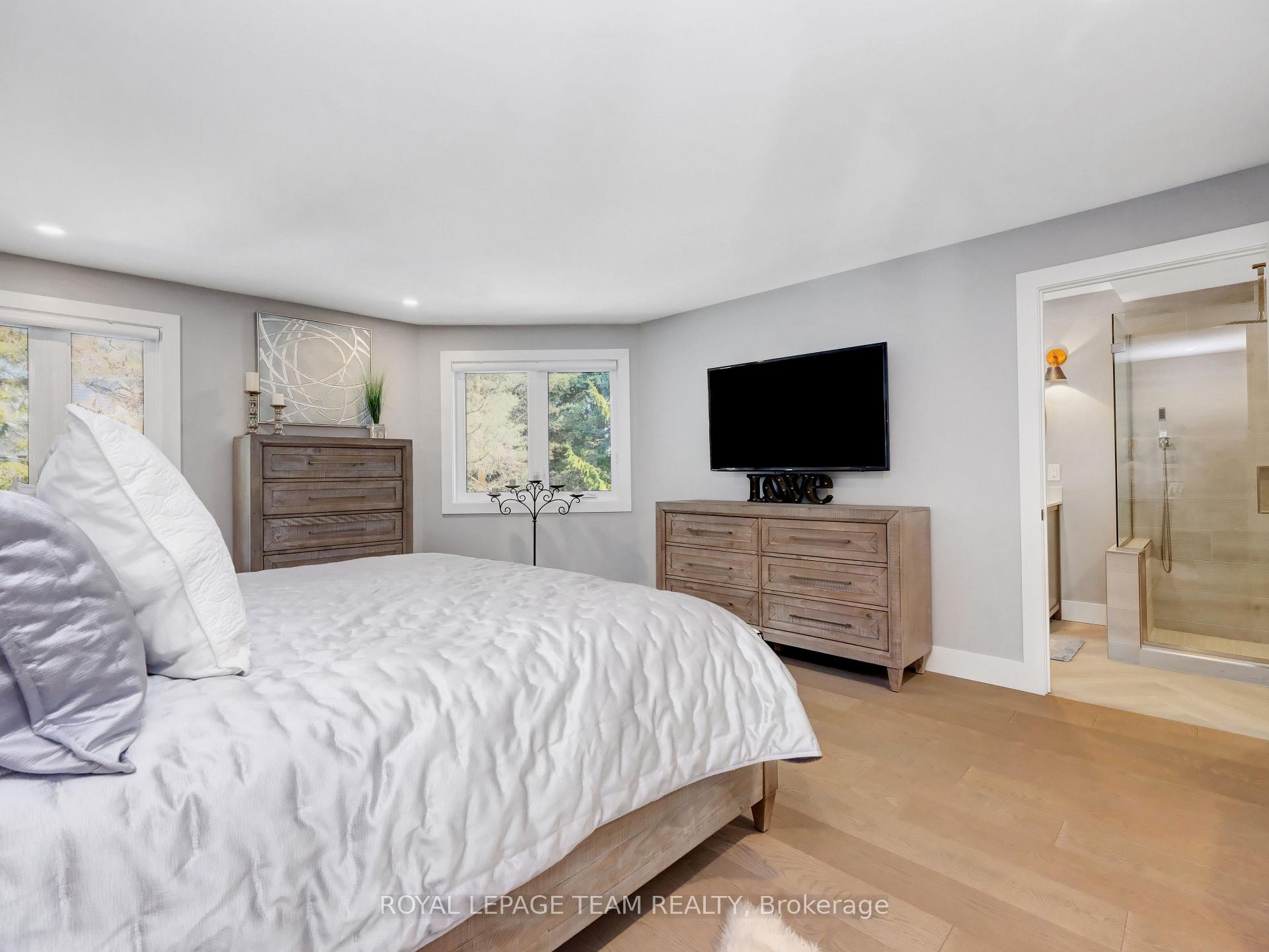 Photo 38 of 107 Dalecroft Crescent, Ottawa, Centrepointe — HOMEH