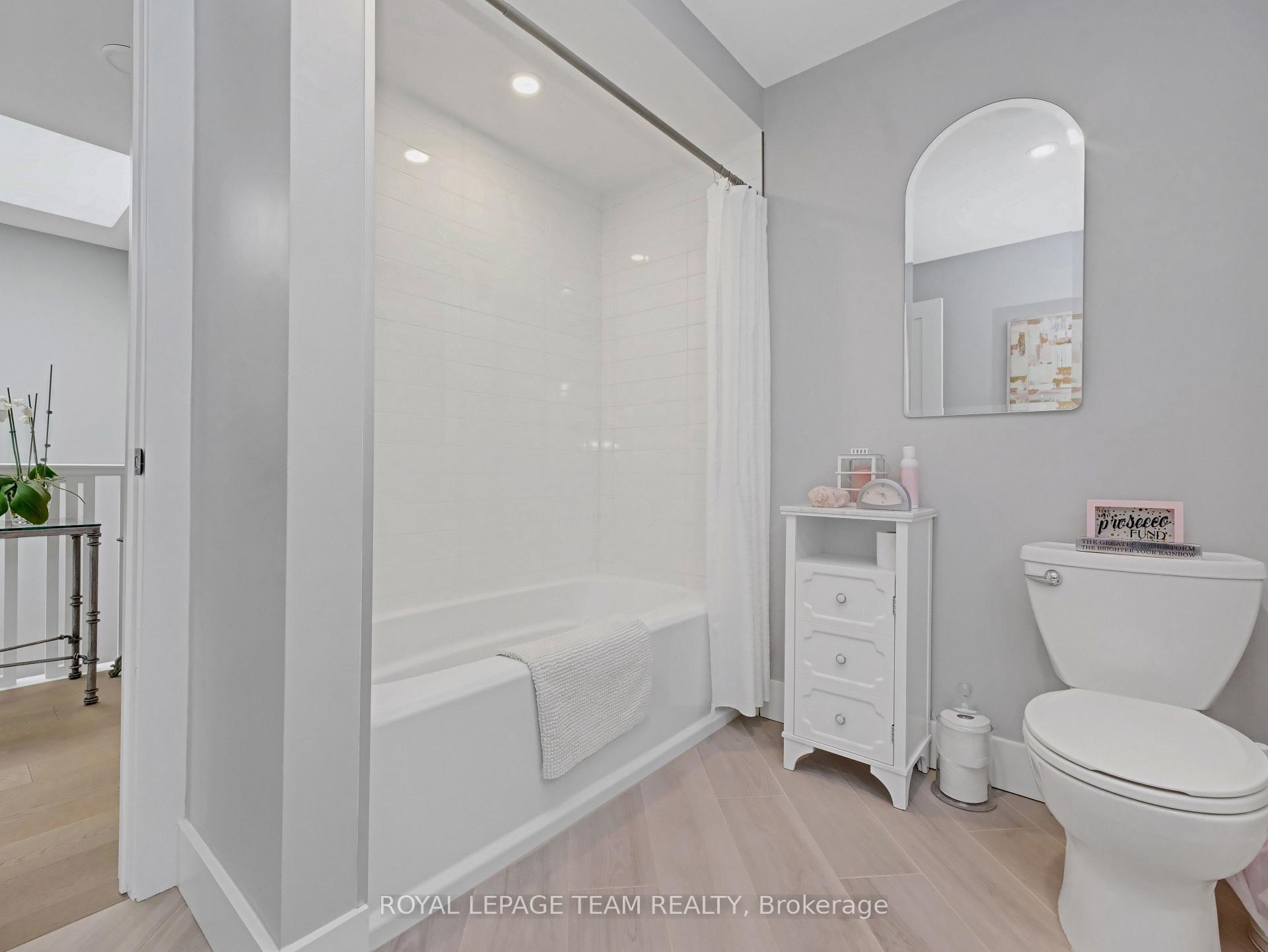 Photo 32 of 107 Dalecroft Crescent, Ottawa, Centrepointe — HOMEH