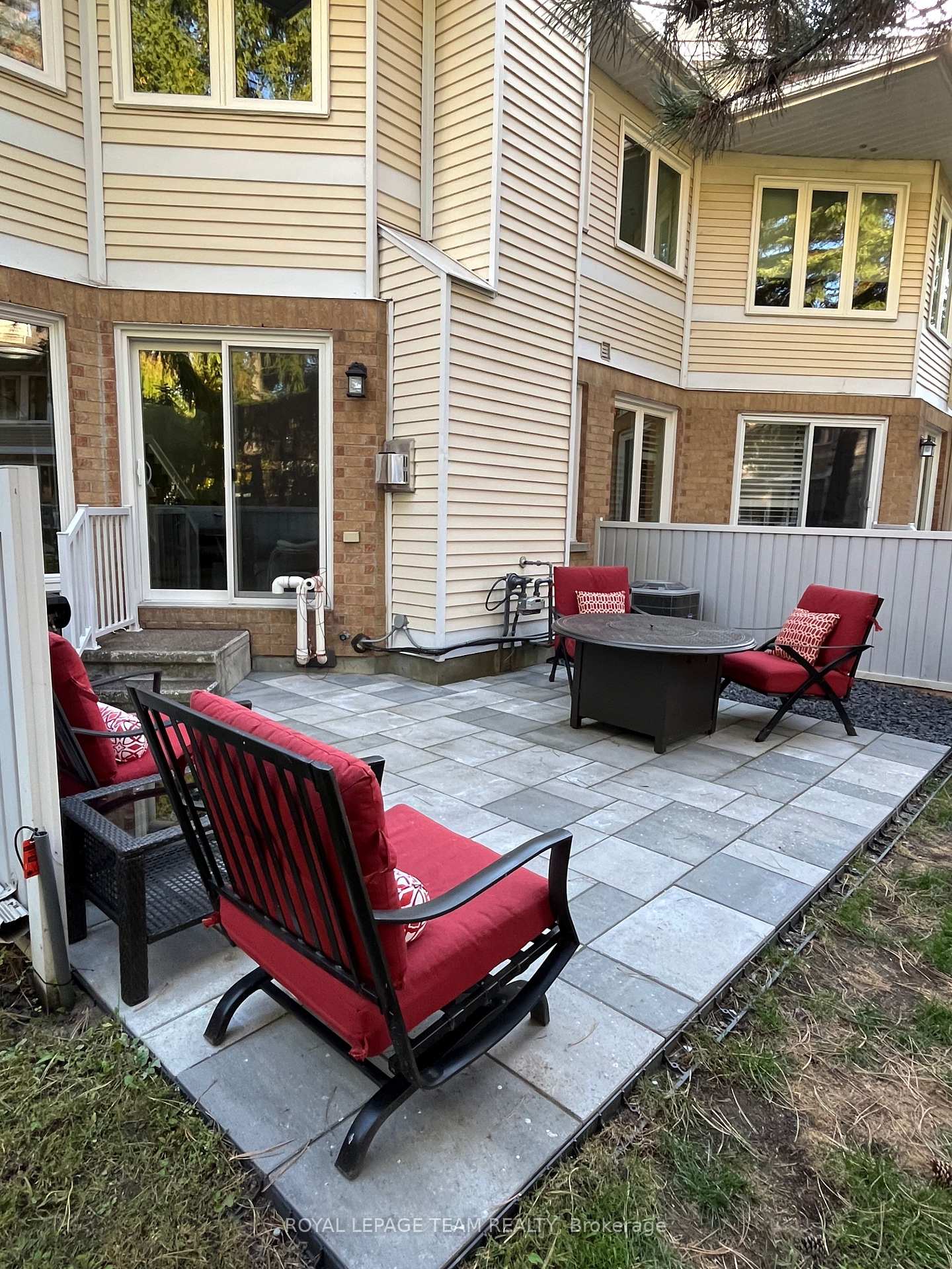 Photo 40 of 107 Dalecroft Crescent, Ottawa, Centrepointe — HOMEH