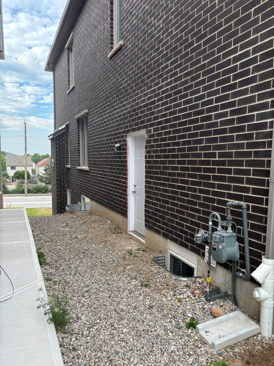 Photo 5 of 63 Histand Trail, Kitchener — HOMEH