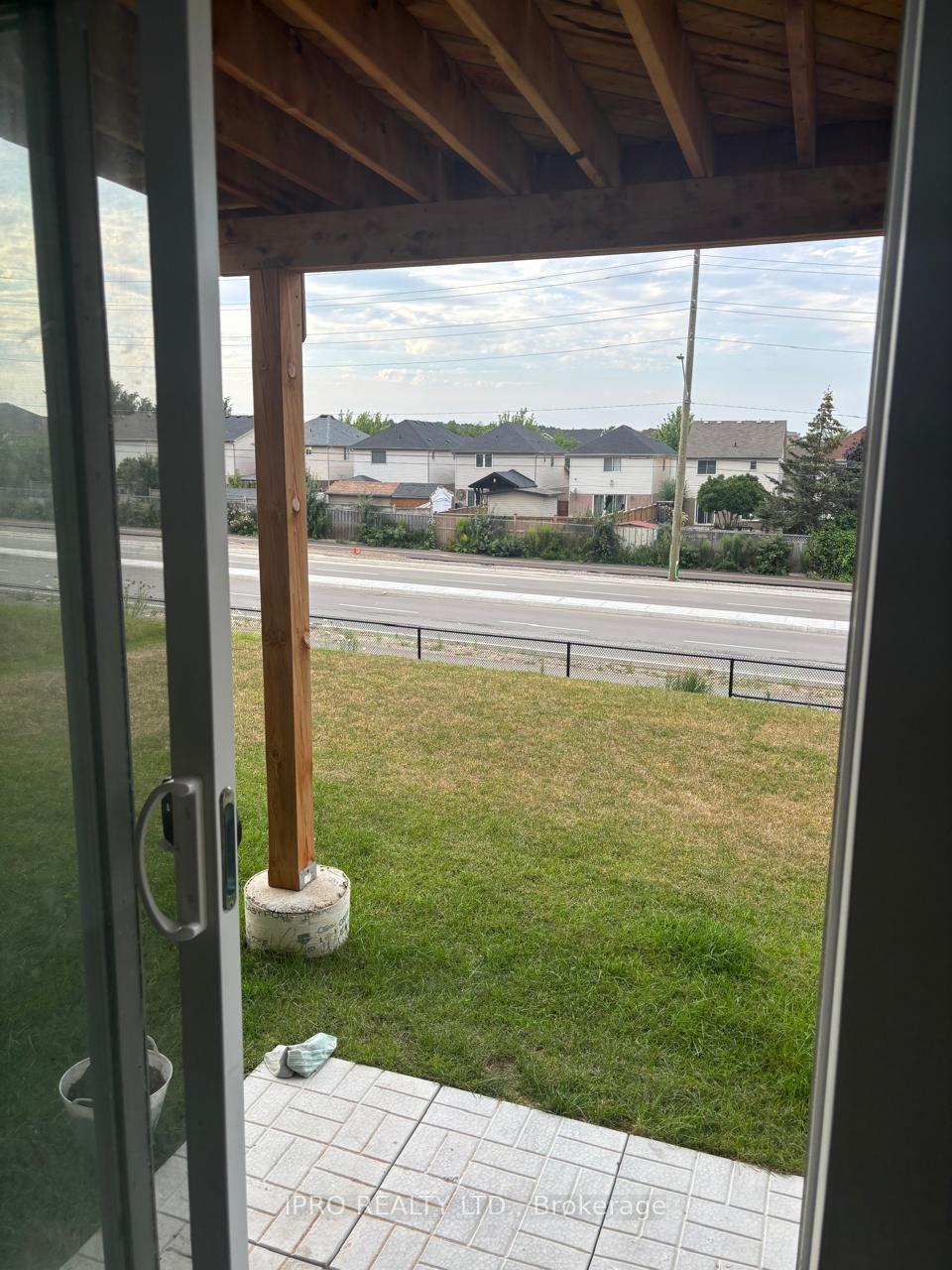Photo 20 of 63 Histand Trail, Kitchener — HOMEH