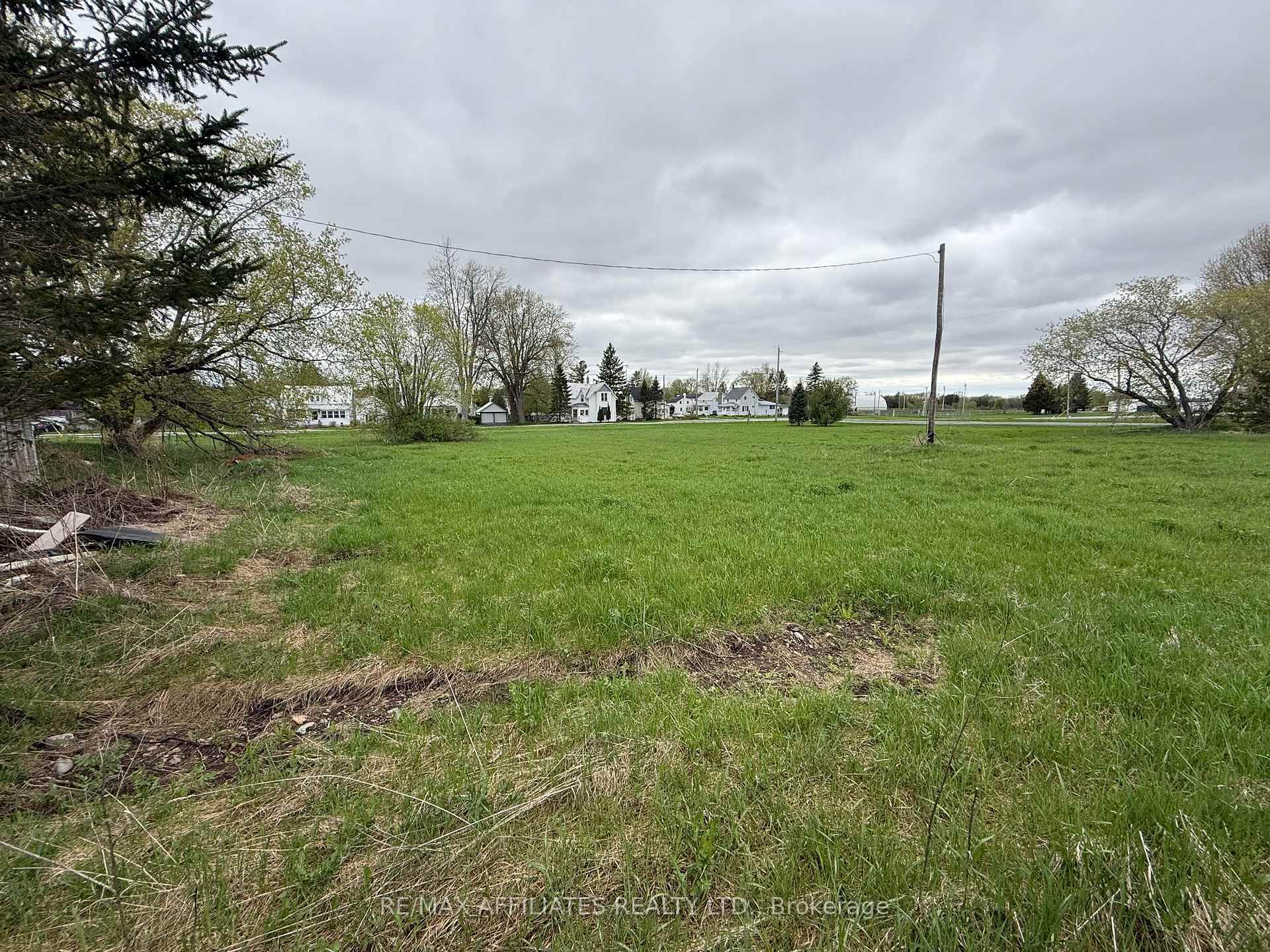 Photo 7 of Saving Street, South Stormont, South Stormont (Osnabruck) Twp — HOMEH