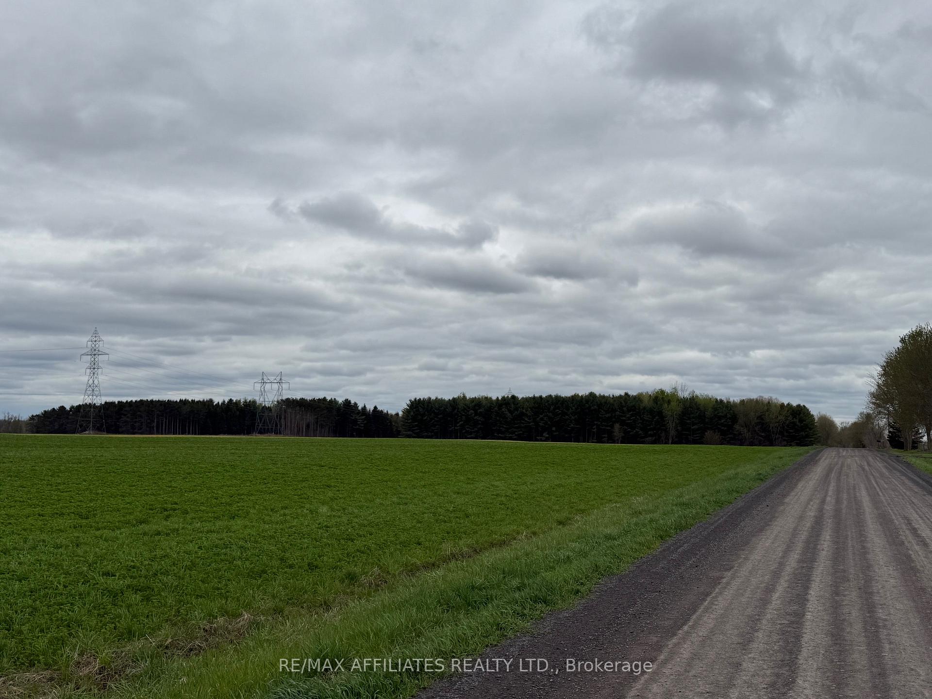 Photo 6 of Saving Street, South Stormont, South Stormont (Osnabruck) Twp — HOMEH