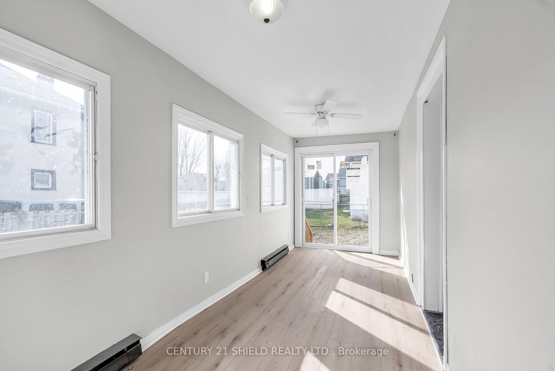 Photo 16 of 543 Gloucester Street N, Cornwall — HOMEH