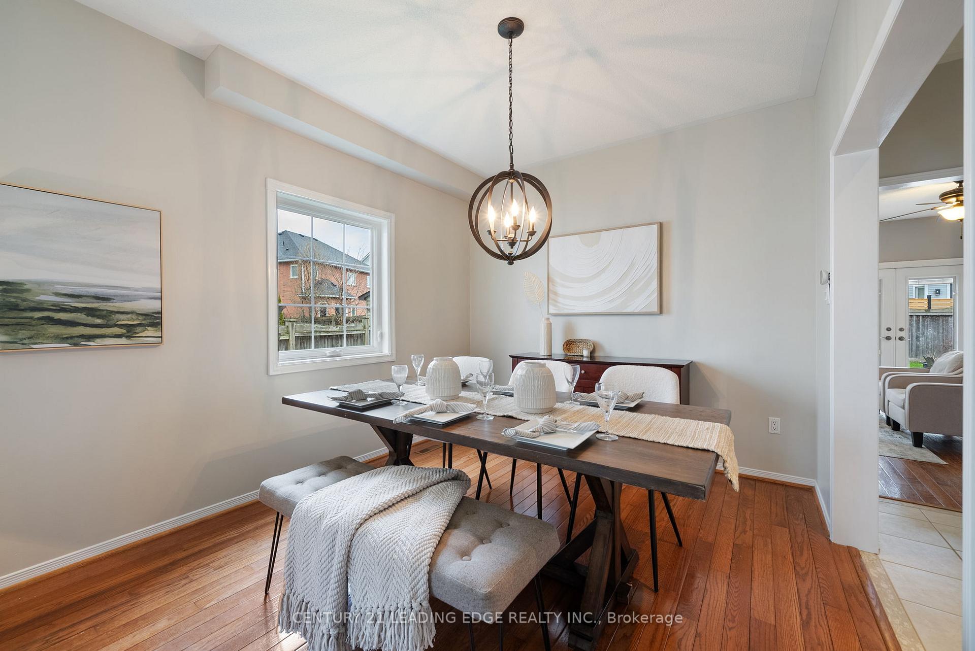 Photo 13 of 5 Eggert Court, Whitby, Port Whitby — HOMEH