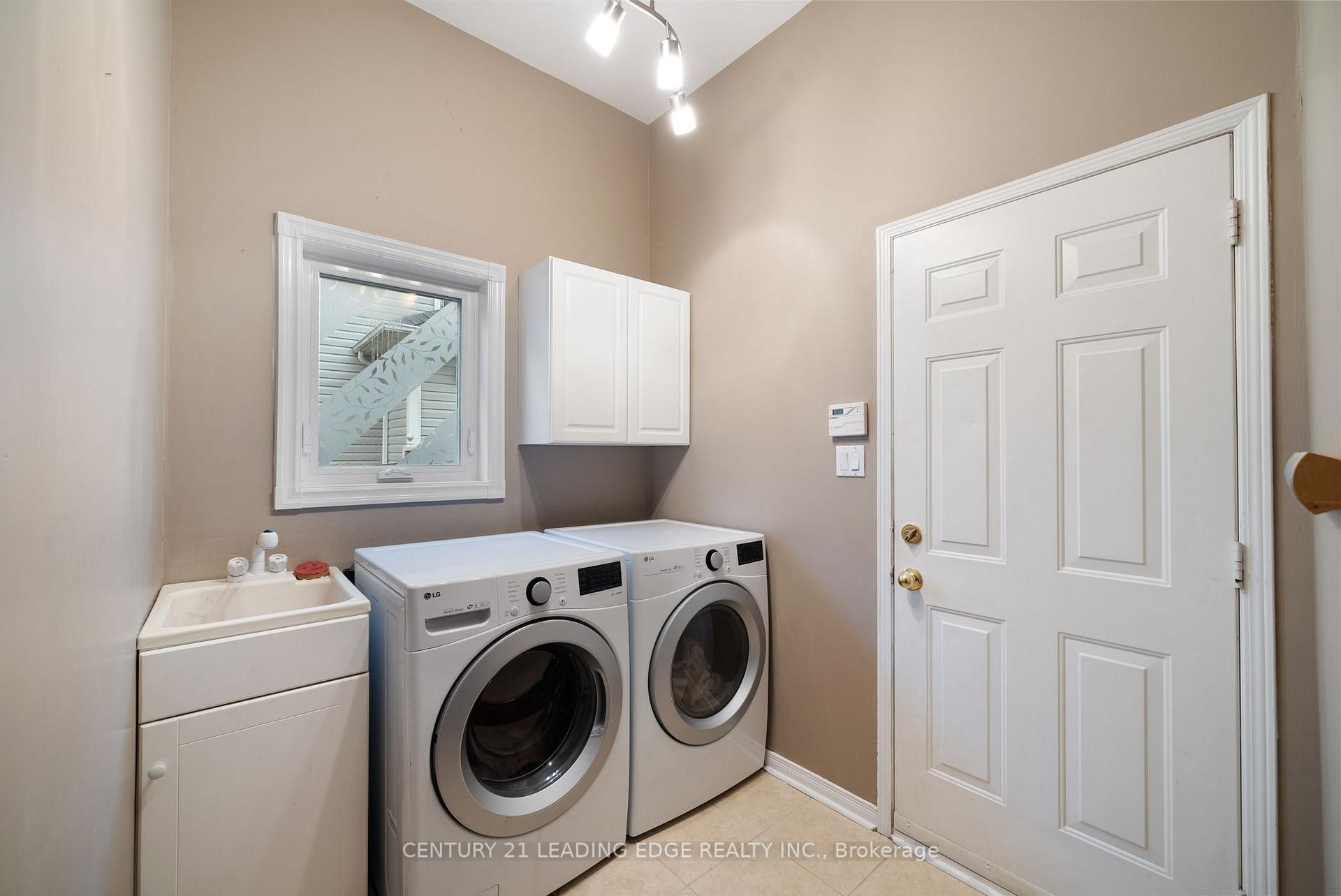 Photo 27 of 5 Eggert Court, Whitby, Port Whitby — HOMEH