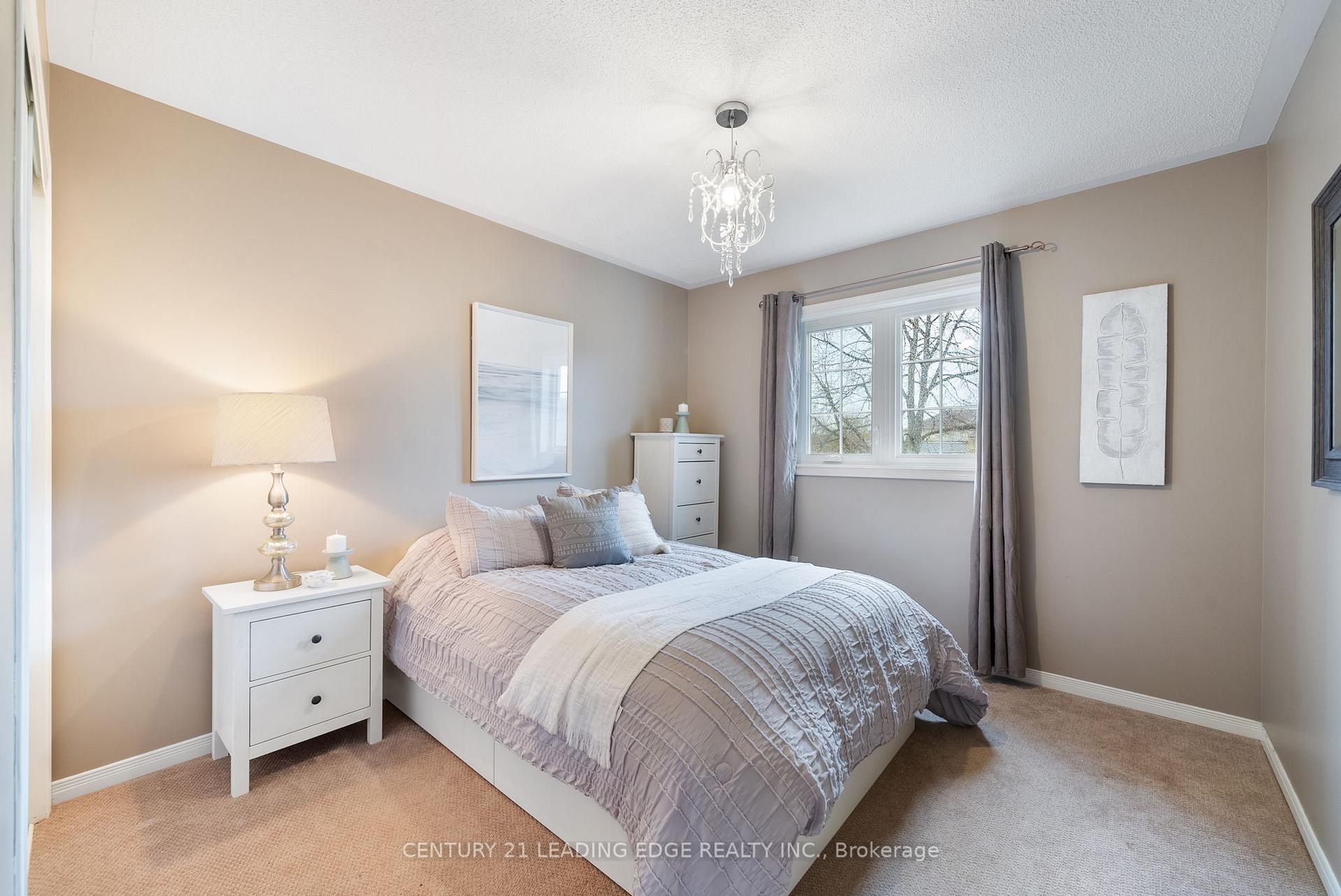 Photo 31 of 5 Eggert Court, Whitby, Port Whitby — HOMEH