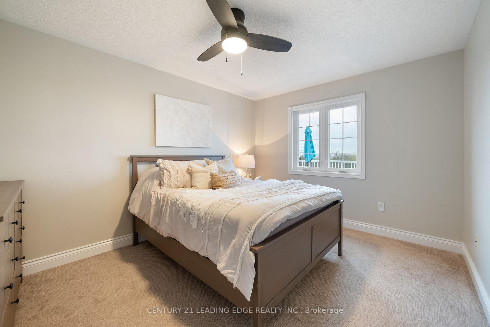 Photo 37 of 5 Eggert Court, Whitby, Port Whitby — HOMEH