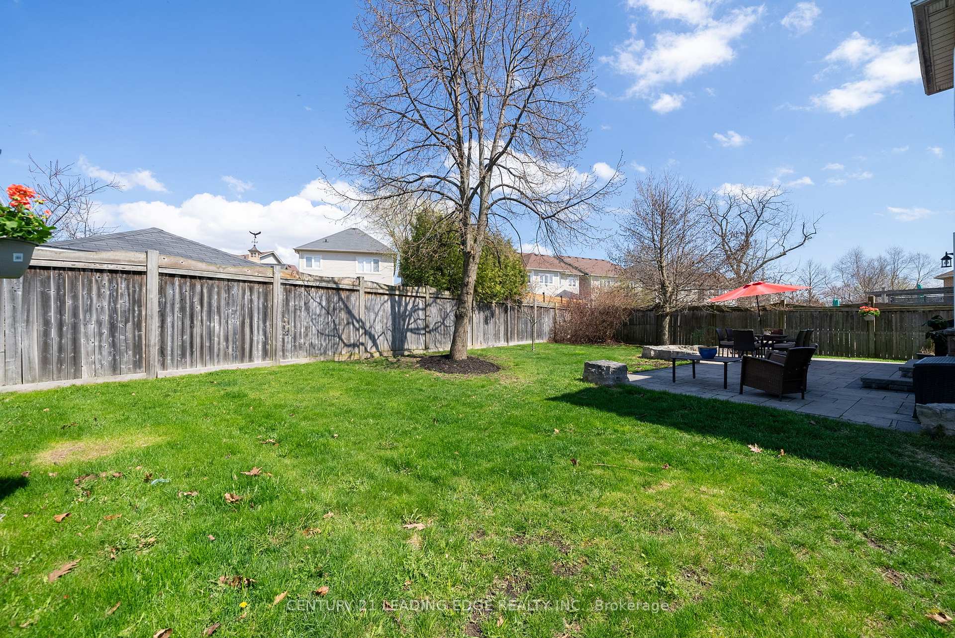 Photo 41 of 5 Eggert Court, Whitby, Port Whitby — HOMEH