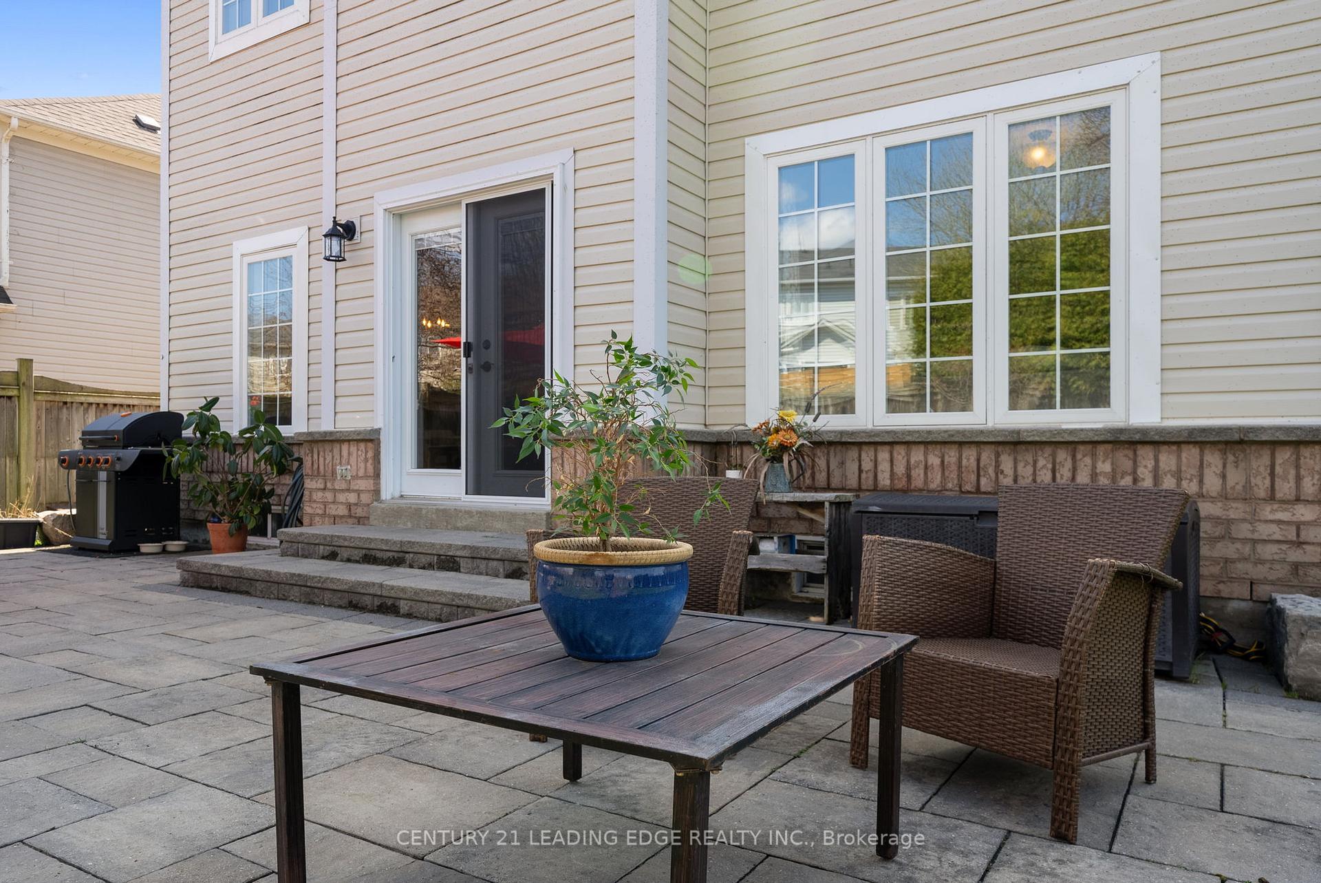 Photo 39 of 5 Eggert Court, Whitby, Port Whitby — HOMEH